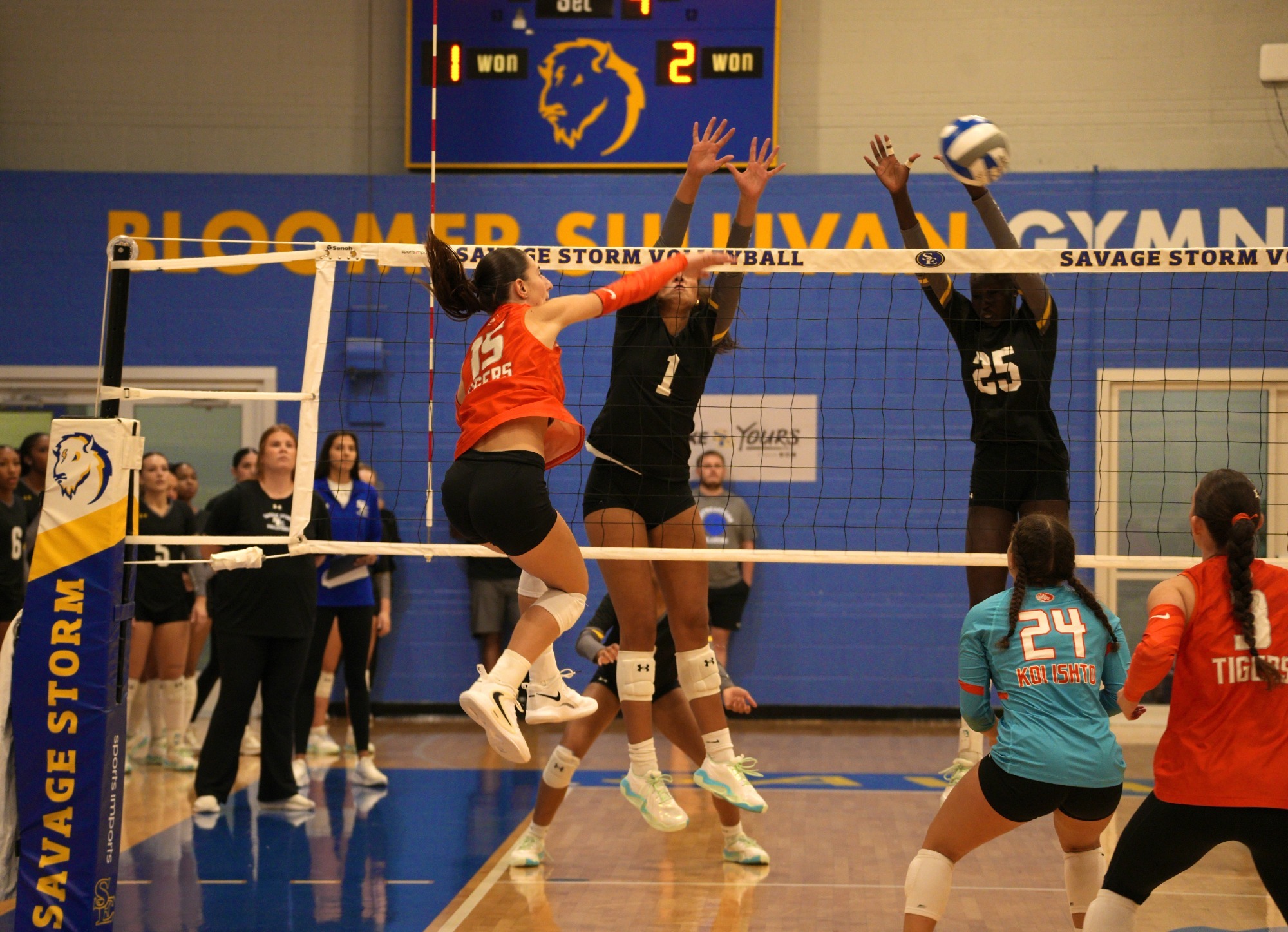 Volleyball Takes Down Rival Southeastern in Four Sets, Earns First GAC Win
