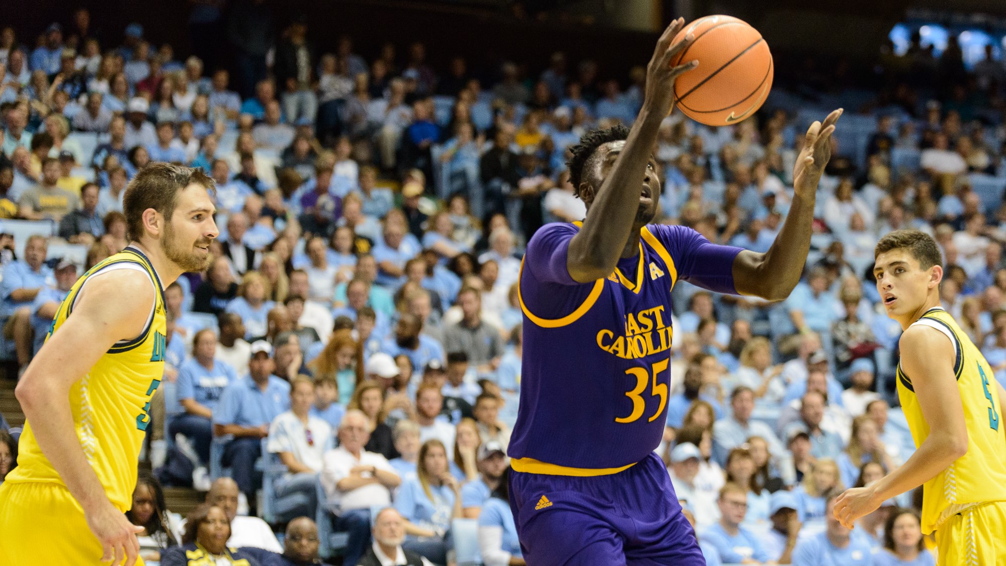 ECU Men's Basketball Pirates Can't Shooting Woes In Loss To