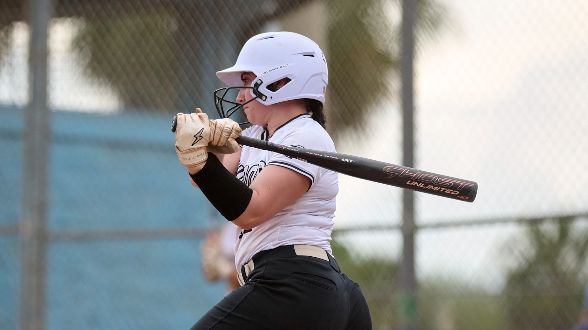 Edgewood Eagles Softballl on March 15, 2026 at Fortune Road Softball Complex in Kissimmee, Florida. (Mike Janes Photography)