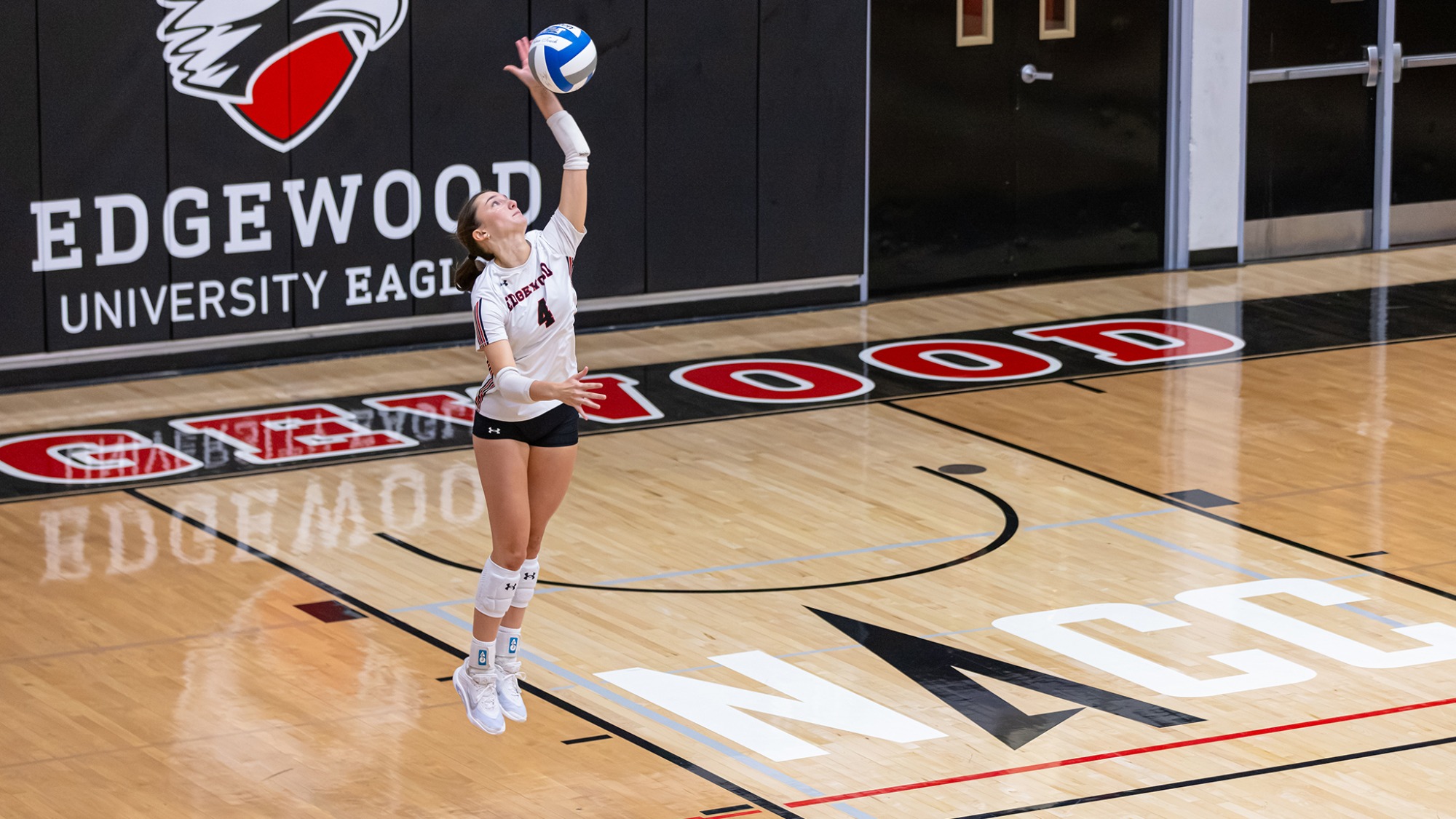 Women's Volleyball vs. Carthage (Steve Gotter, 9/15/26)