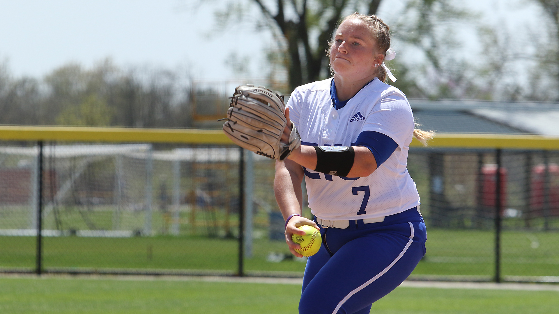 Jade Montgomery - Softball - Eastern Illinois University Athletics