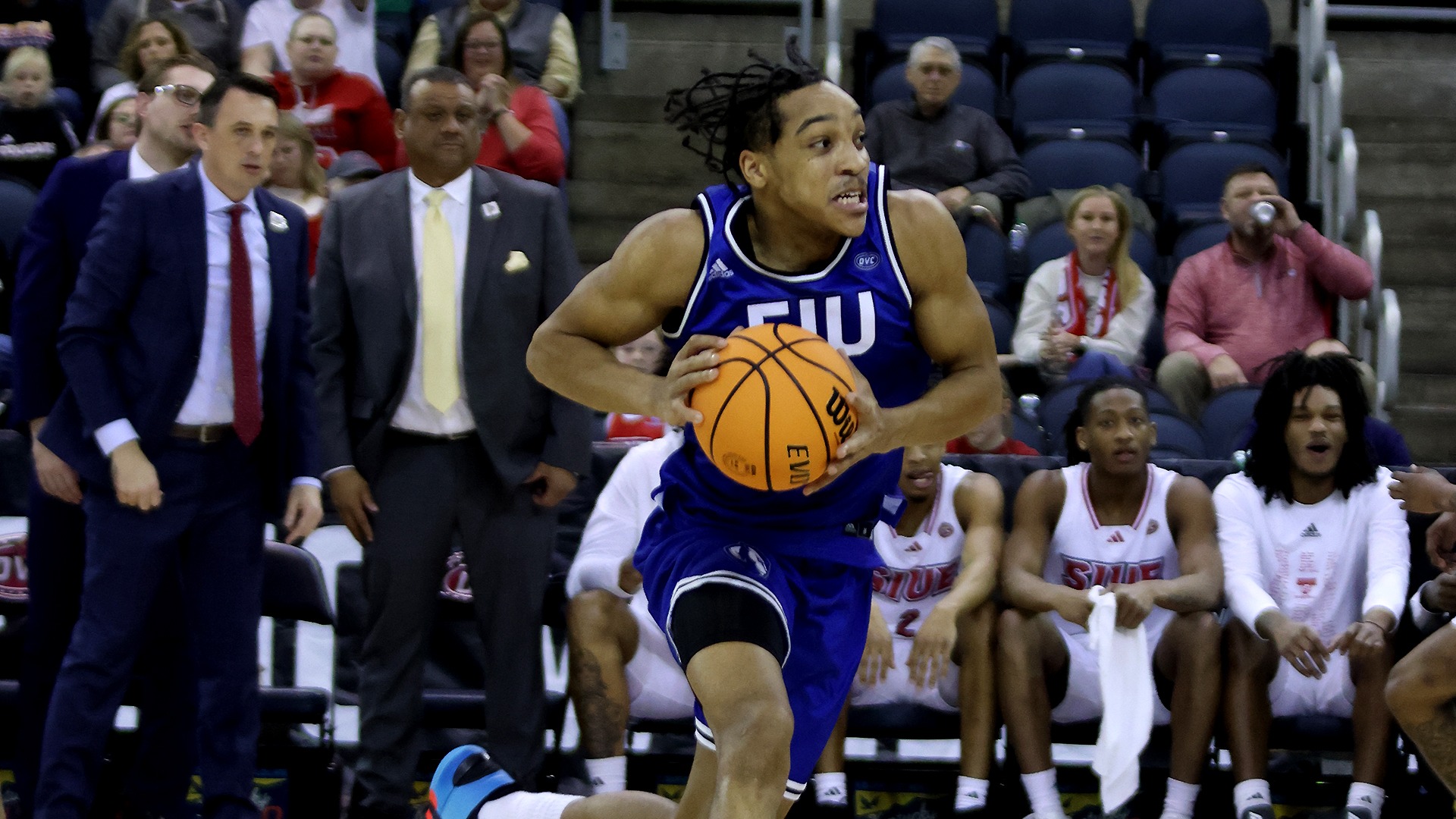 Men's Basketball Season Ends At OVC Tournament Eastern Illinois