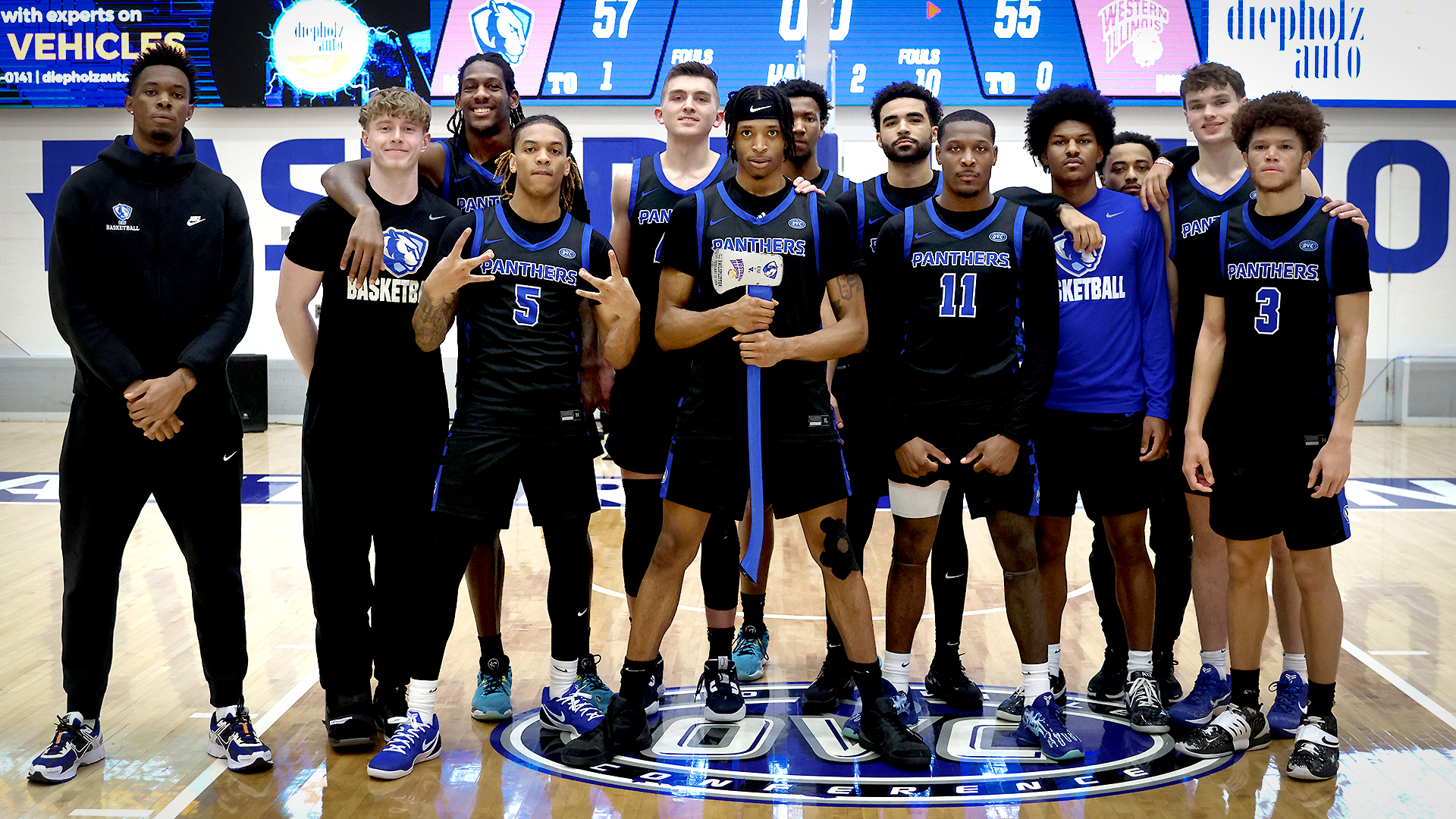 EIU men's basketball keeps Old Railsplitter Ax in Charleston