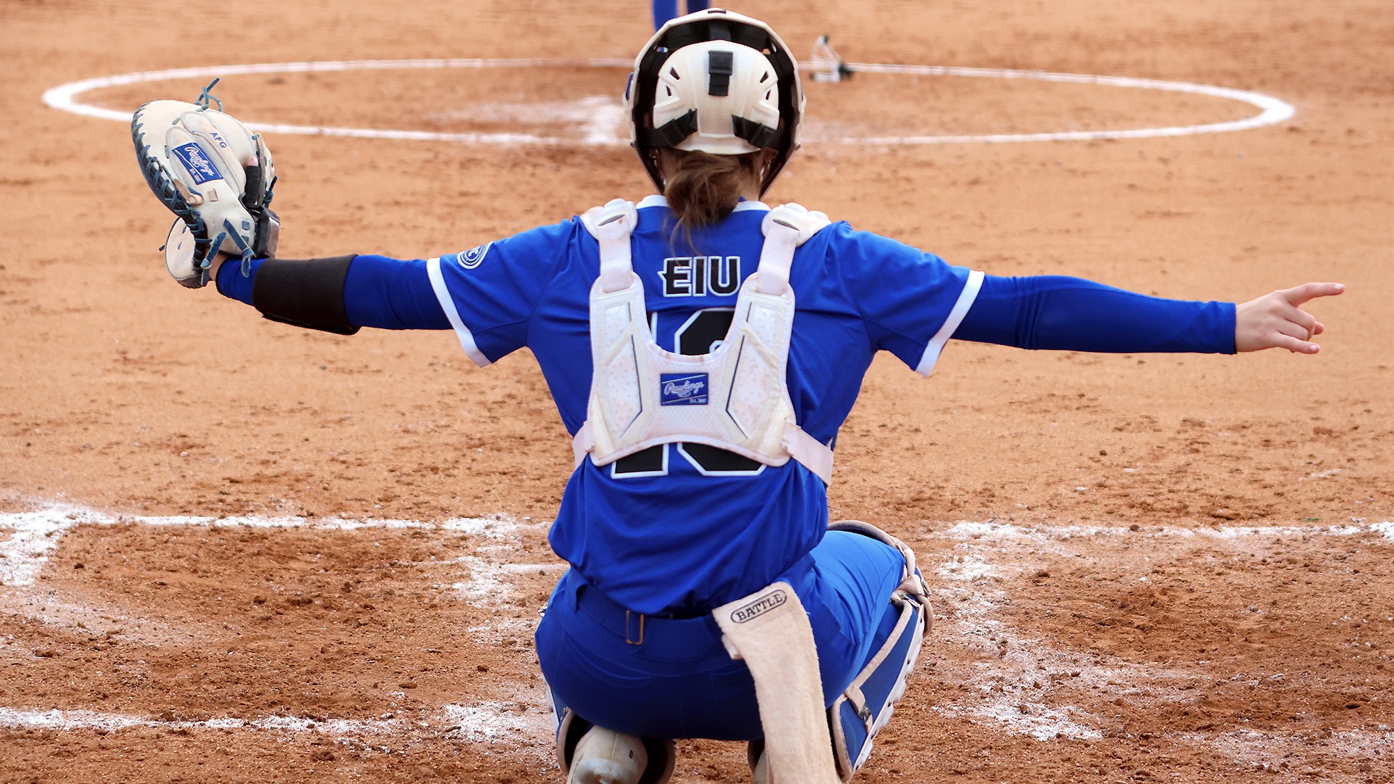 Sophia Olman behind the plate 2025 vs Washington