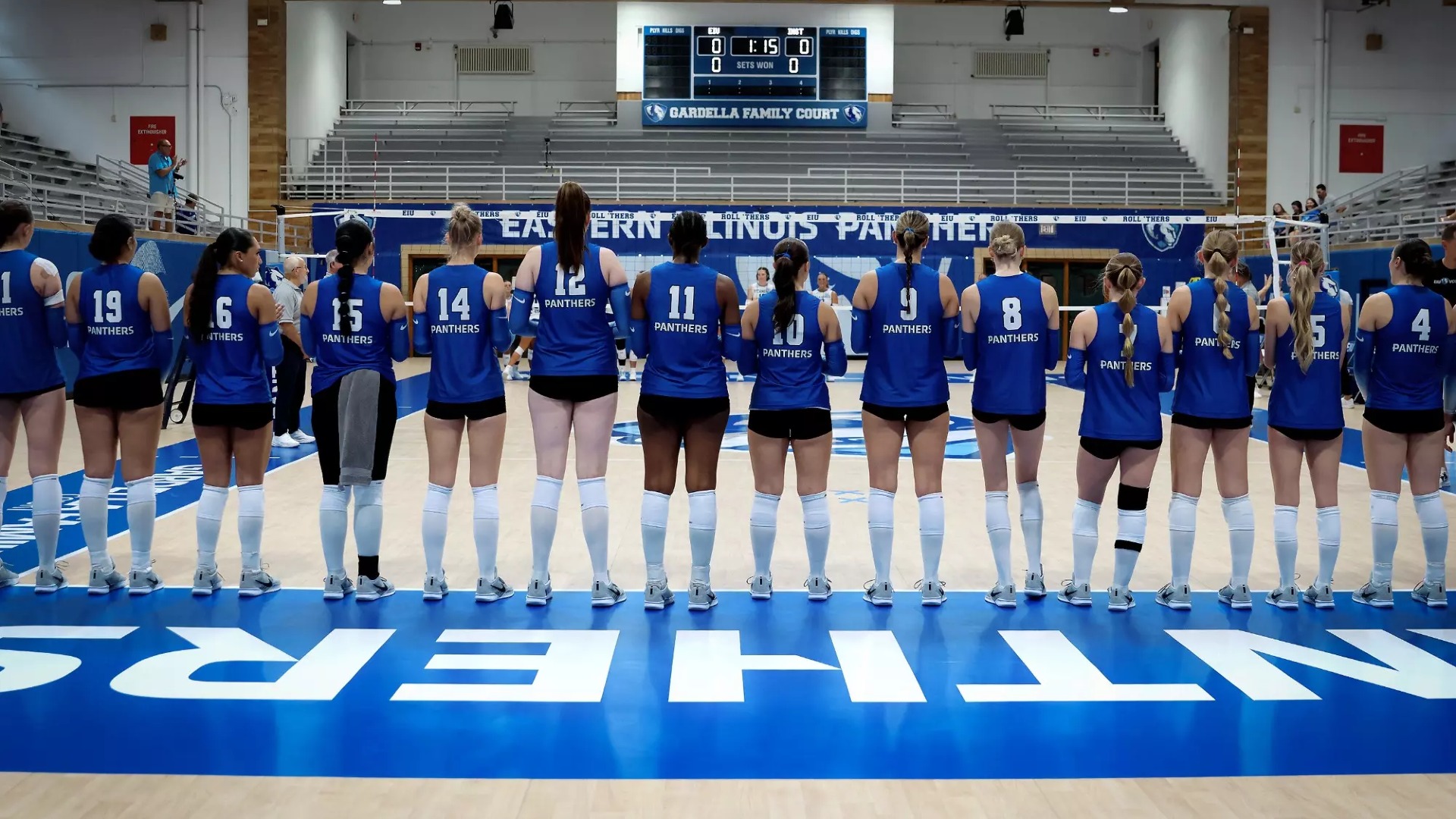 EIu VB Team Huddle National Anthem