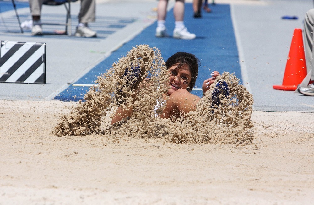 Liz Marcinek - Track & Field - Eastern Kentucky University Athletics