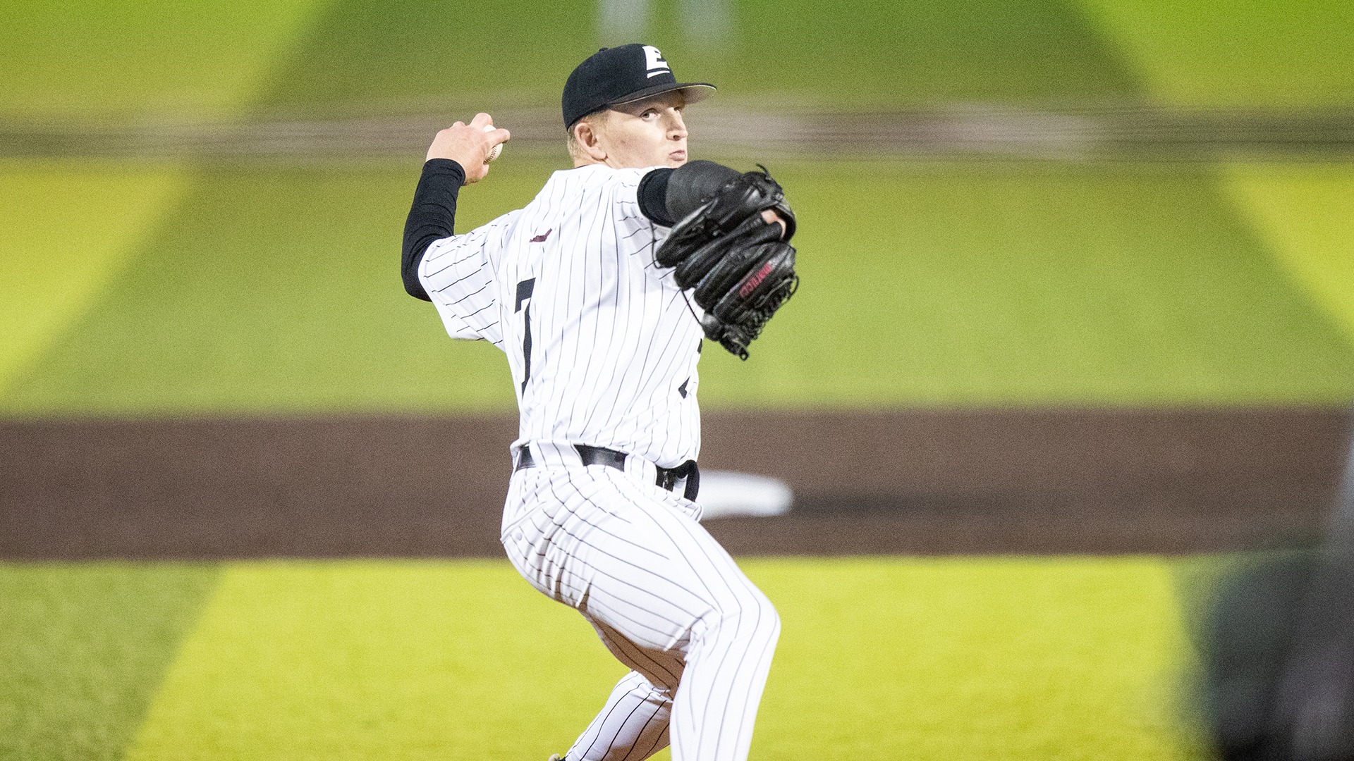 Gavin Faulkner vs Stetson