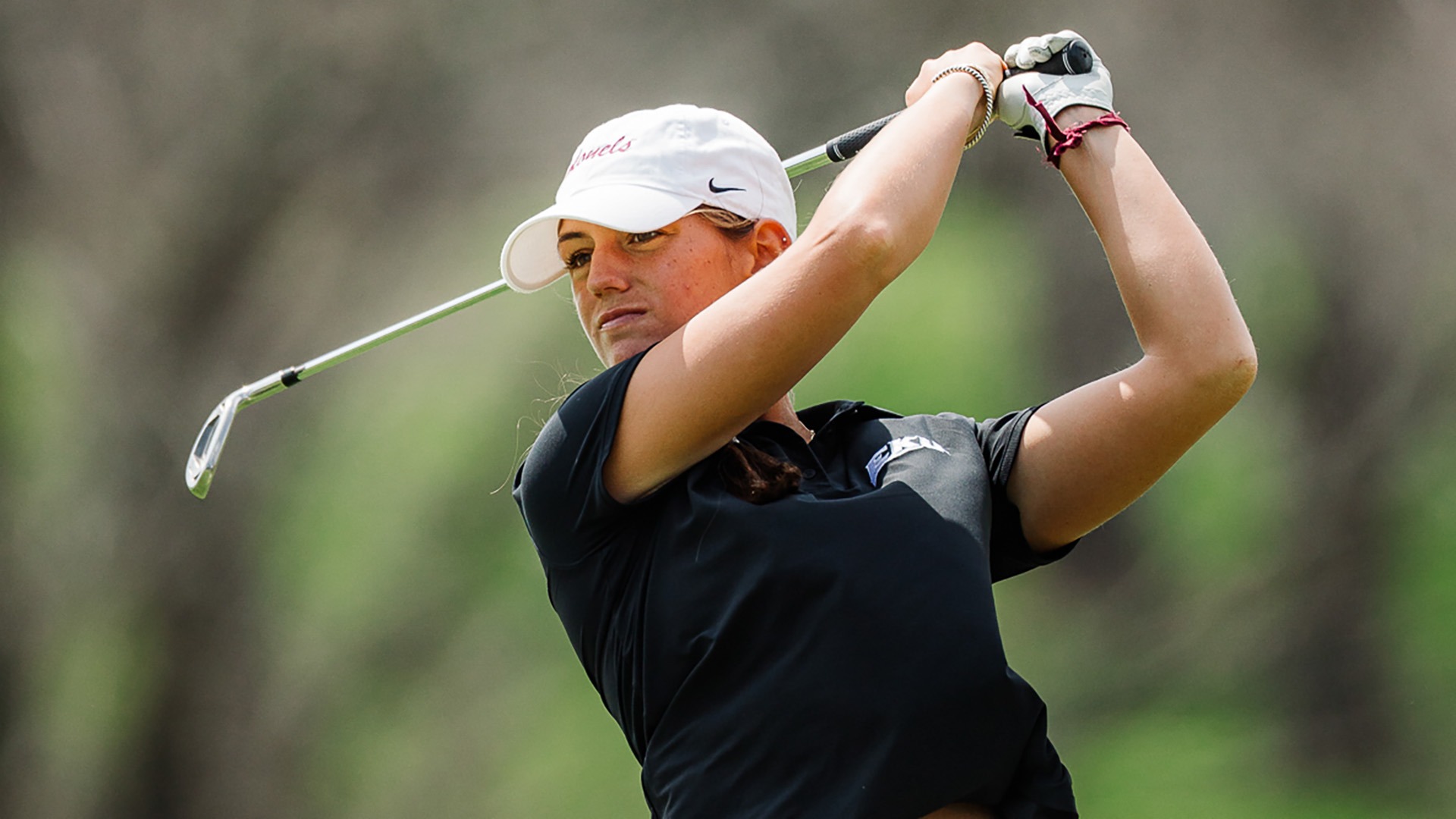 Claira Ramsey Eden completes her drive at the Colonel Classic