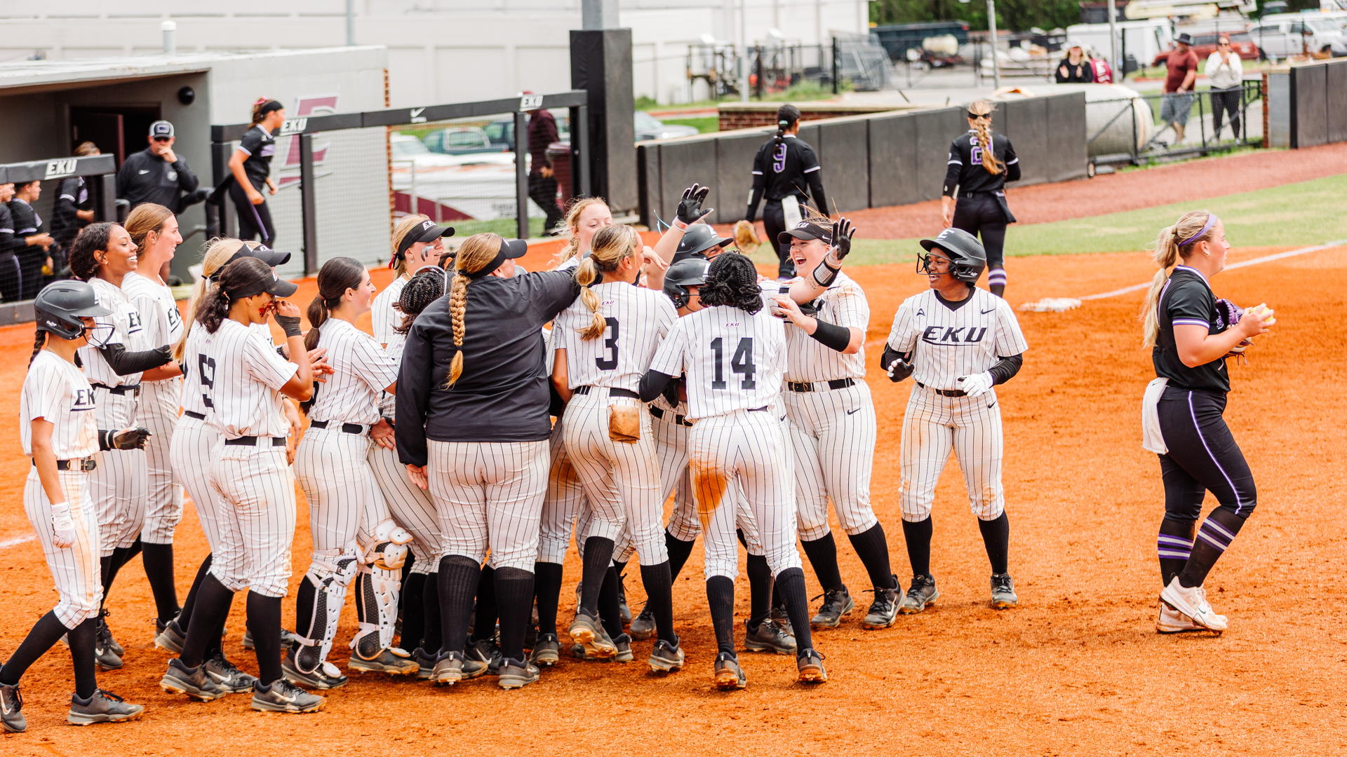 EKU celebrating after comeback vs Central Arkansas