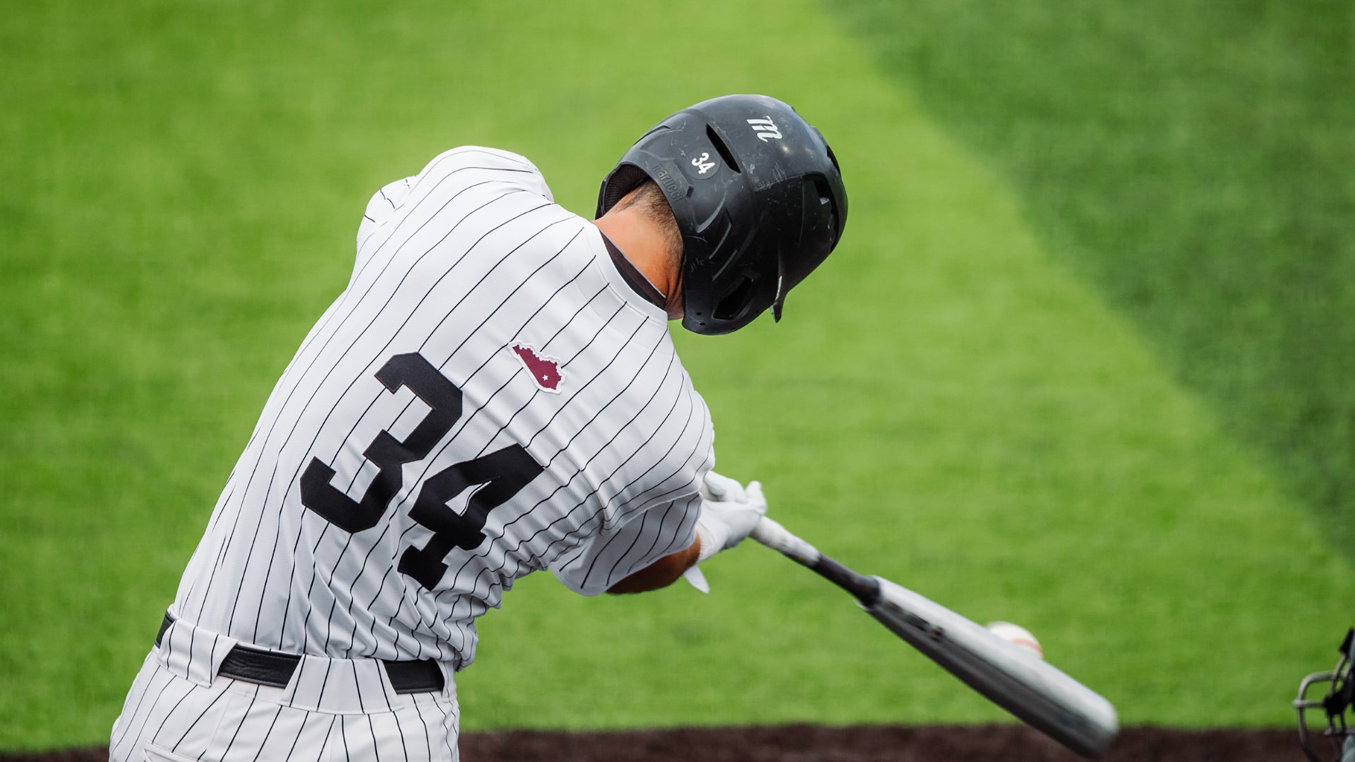Silas Shaffer hits a home run against North Alabama