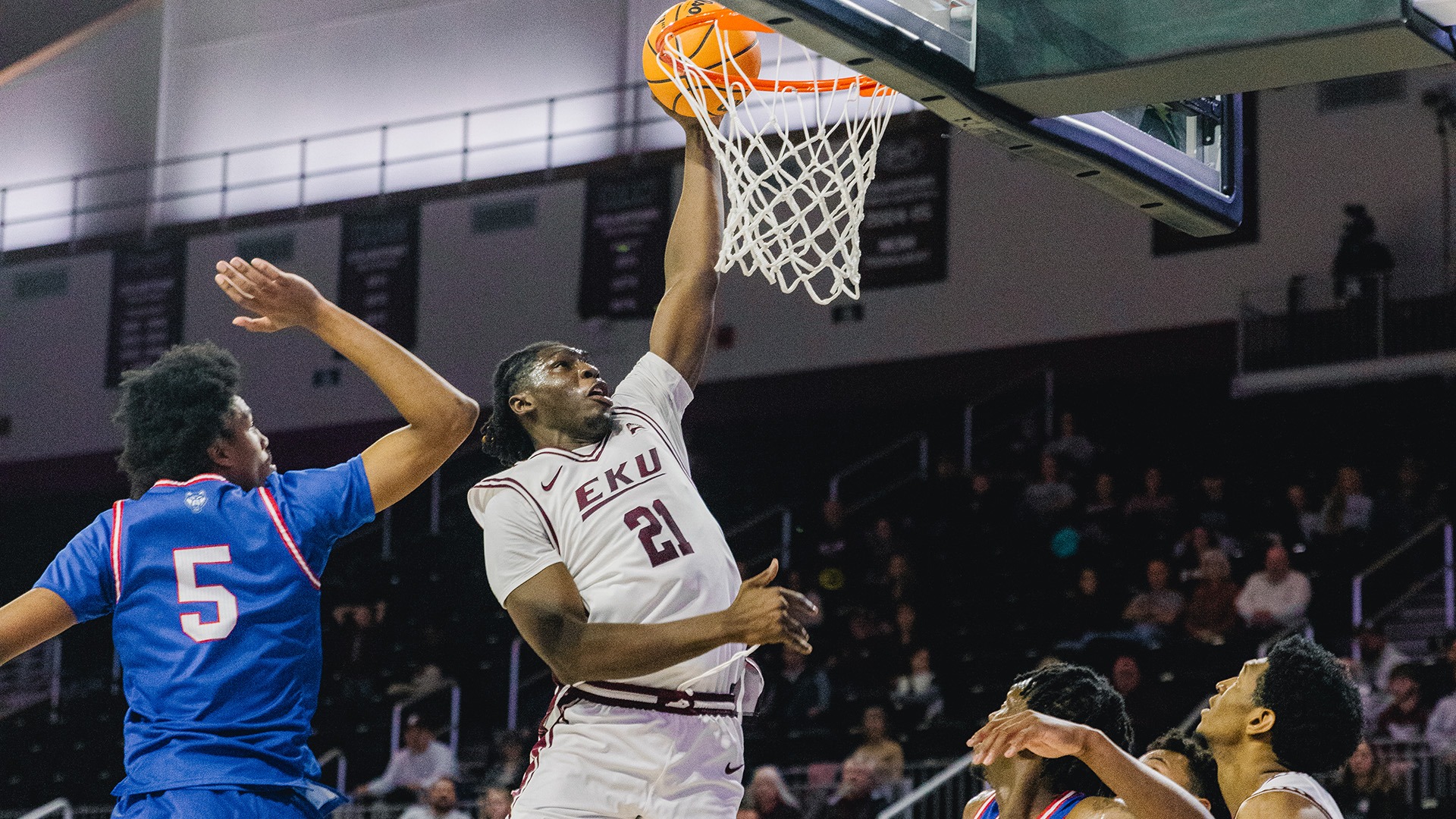 Yvens Paul dunks the ball against West Georgia