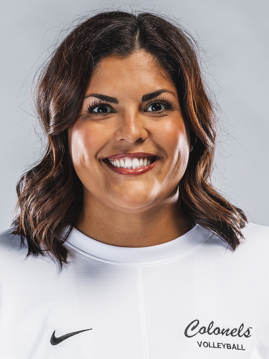 Johnna Bazzani Head Shot Photo