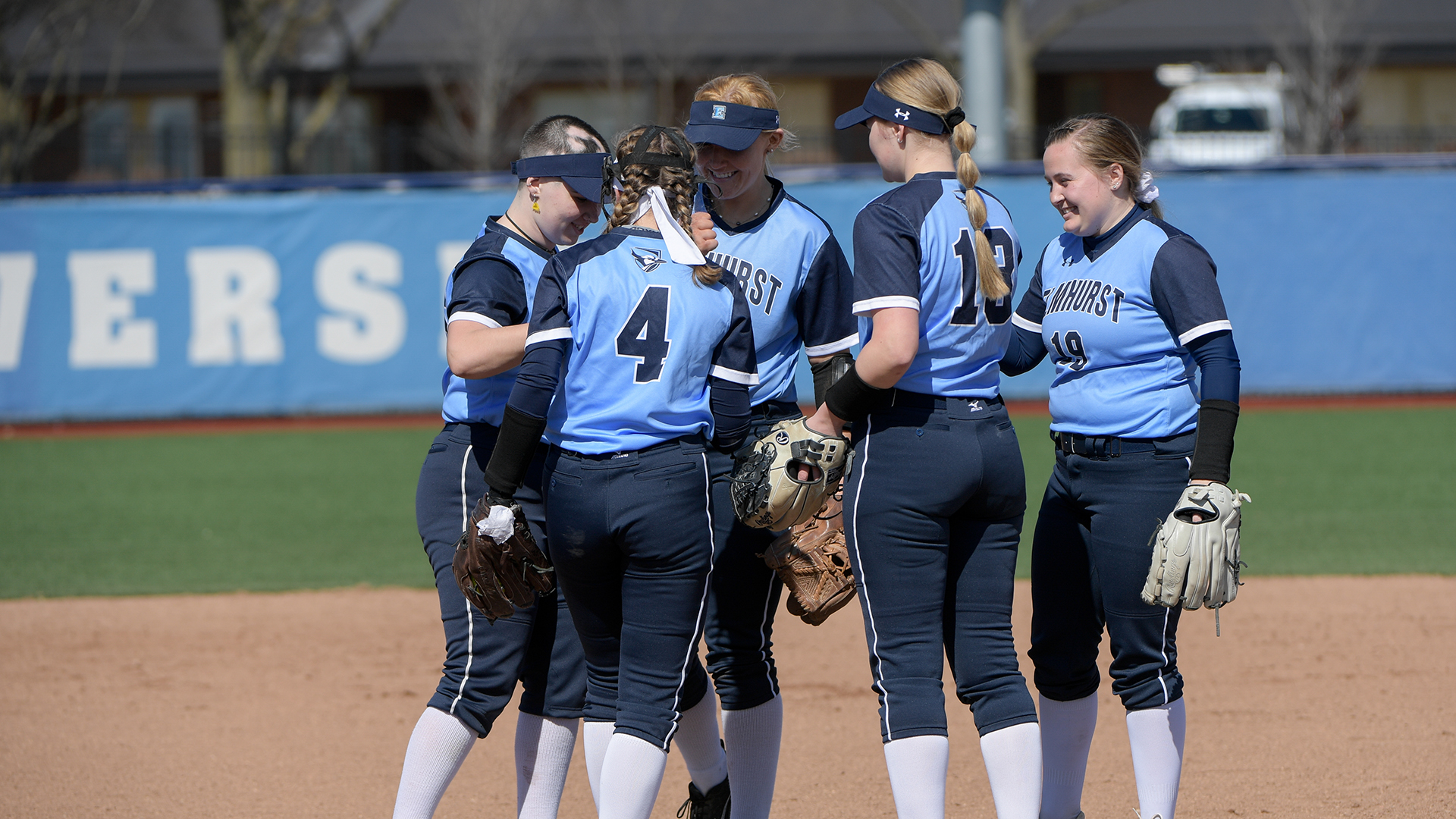 Softball Team Drops CCIW Openers at Carroll Elmhurst University Athletics