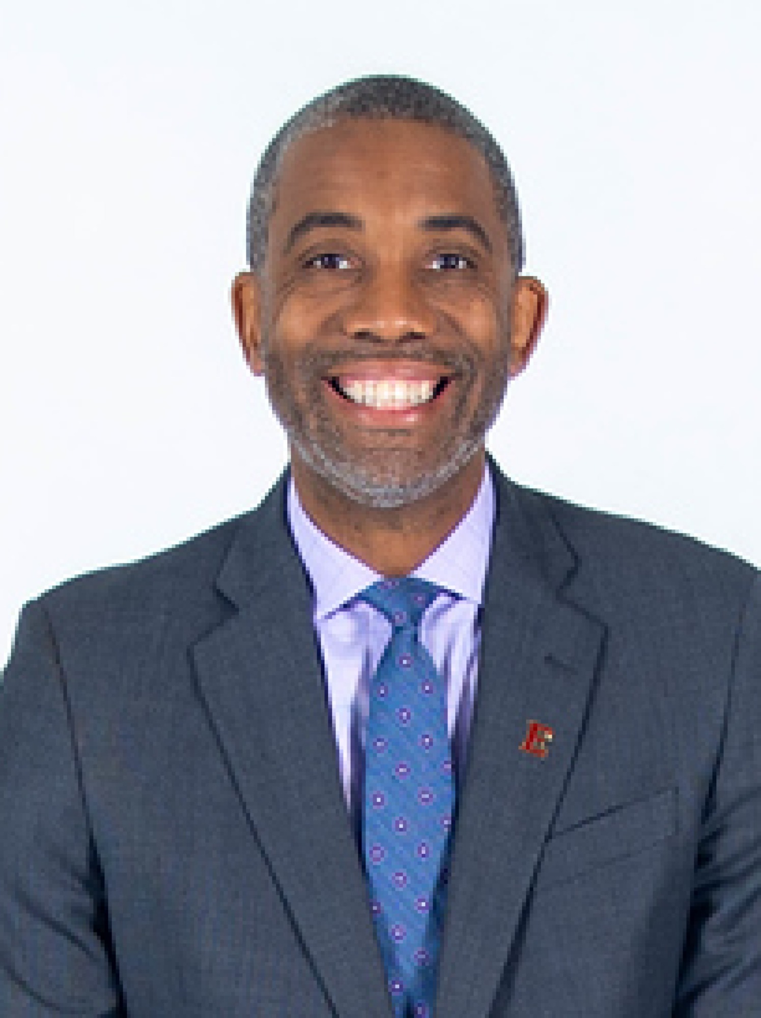 Edgar Farmer Jr. 25-26 Headshot