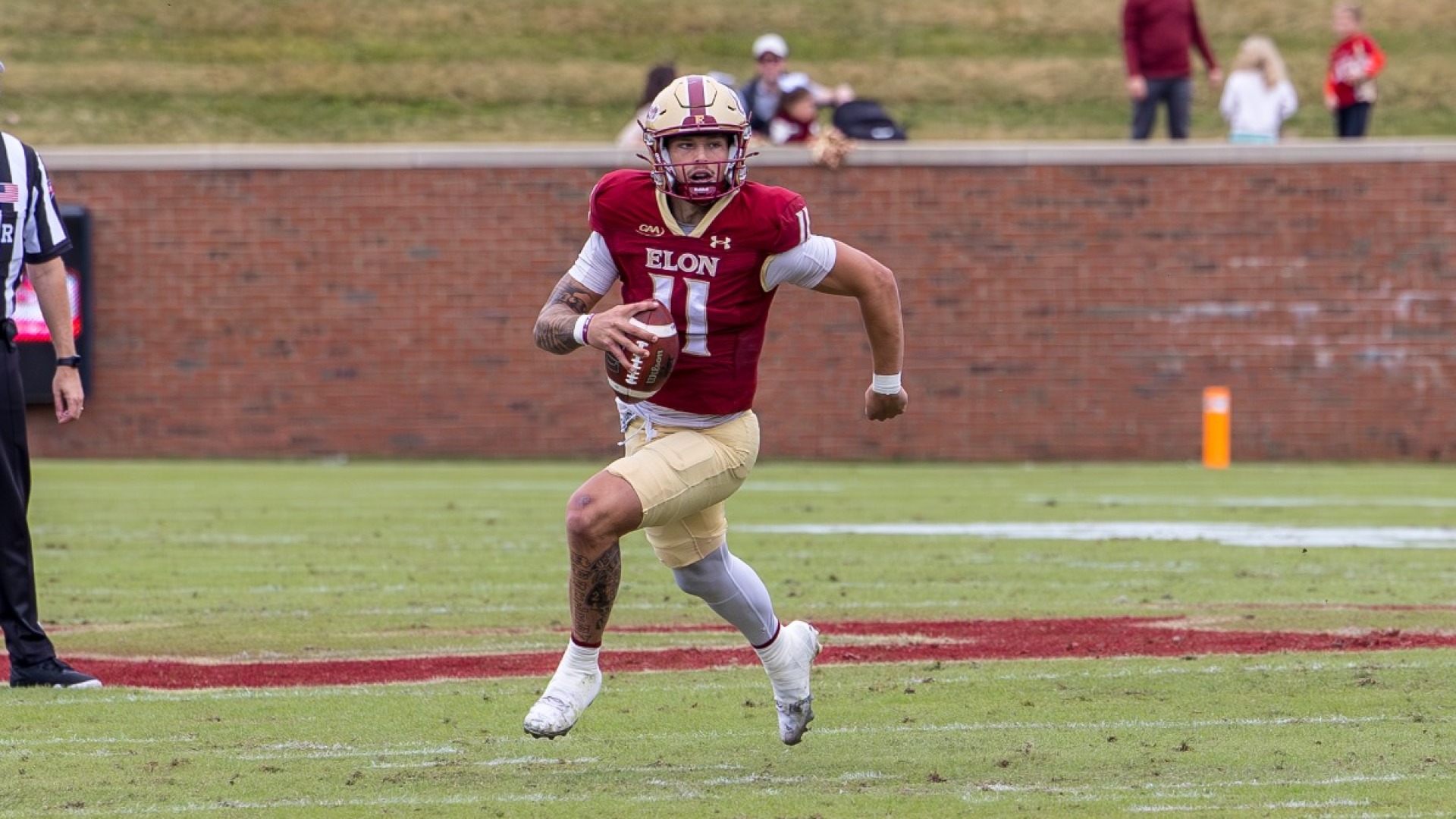 Landen Clark on the run against Villanova