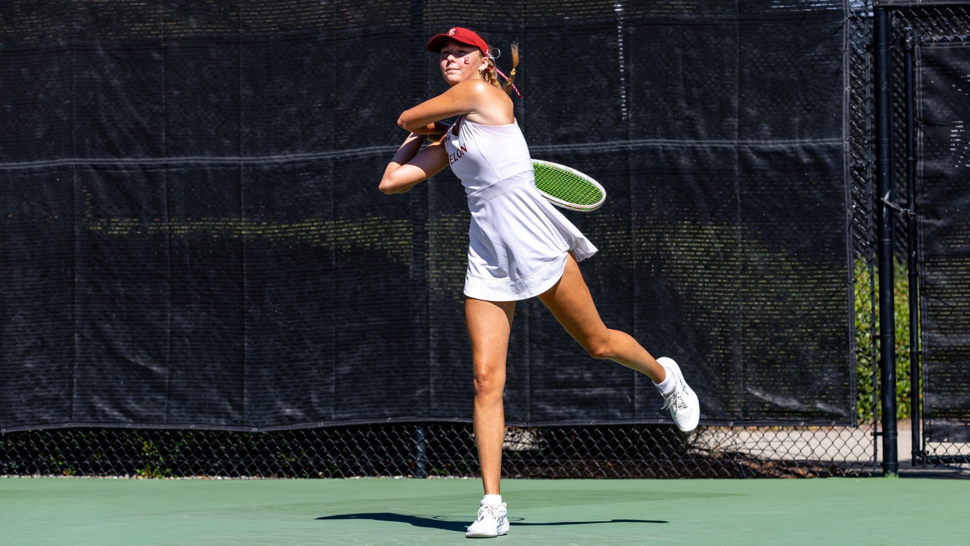 Iga Piotrowska backhand