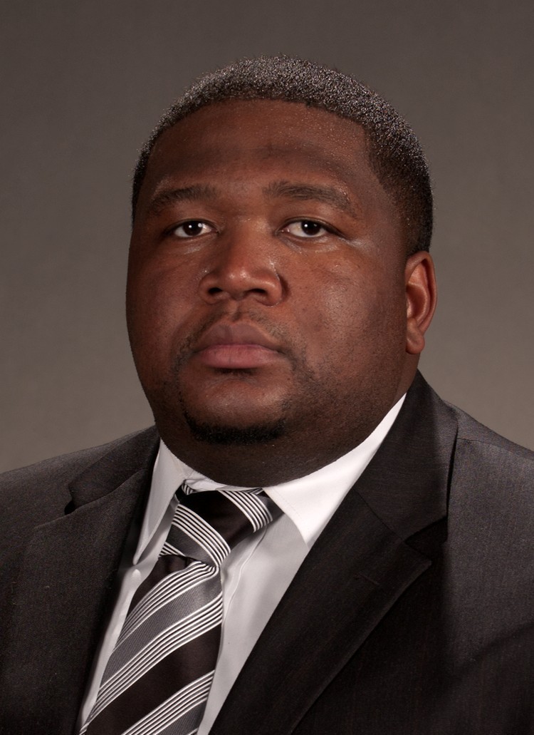 2013-14 ESU MBB Asst. Coach Dwayne Paul