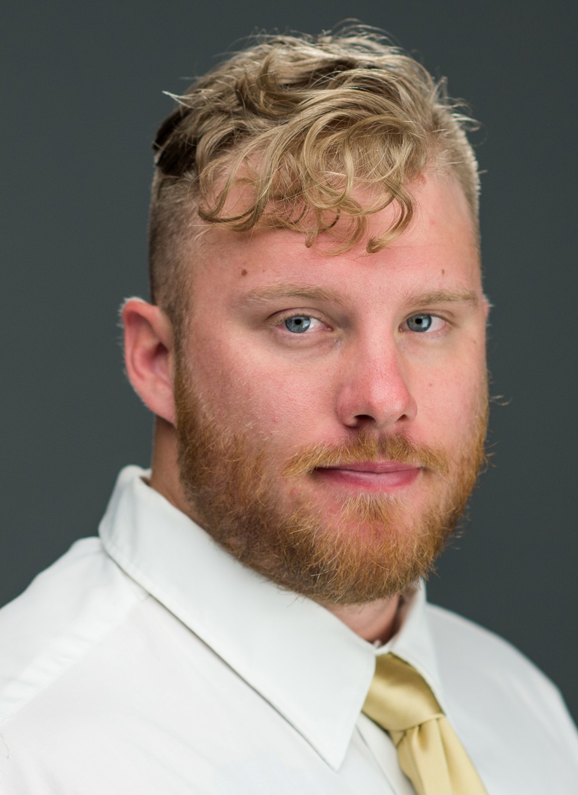 2016 ESU FB Coach Daniel Siehndel