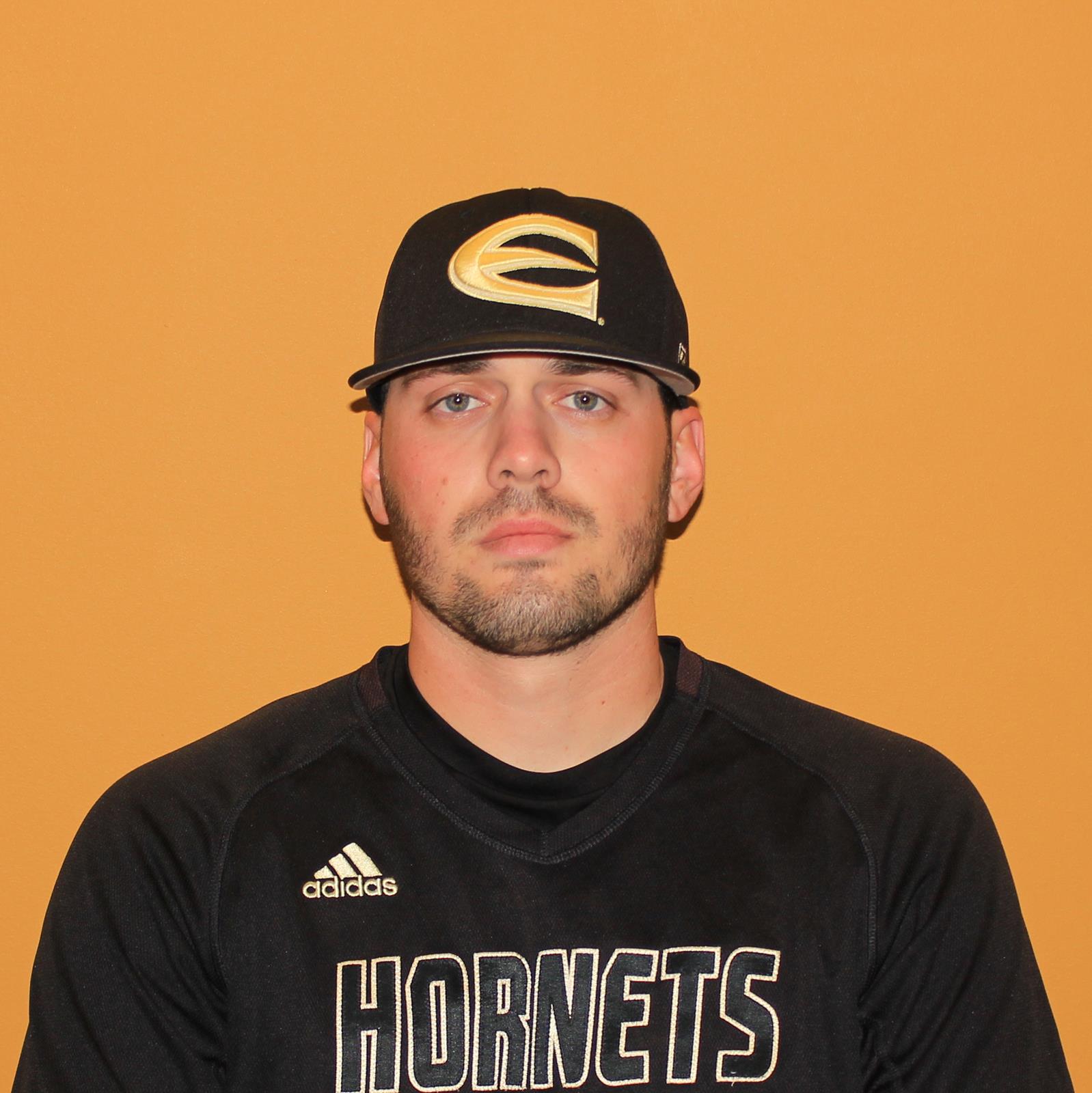 18 ESU Base Derek Francis