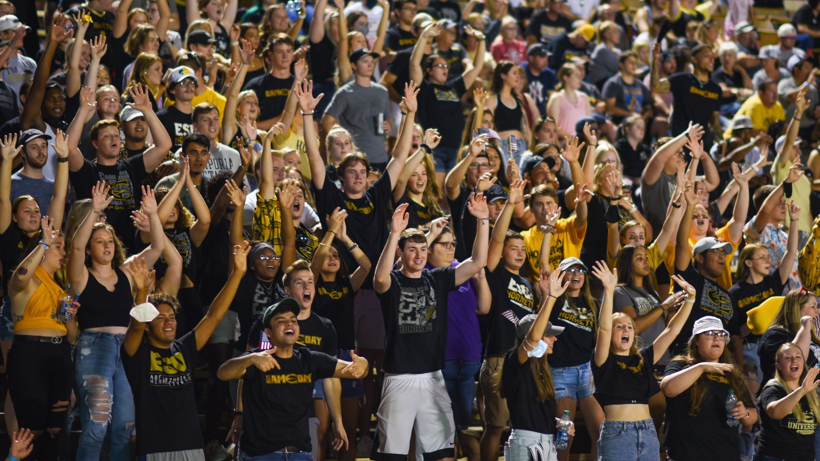 2021 ESU FB Crowd vs UCO