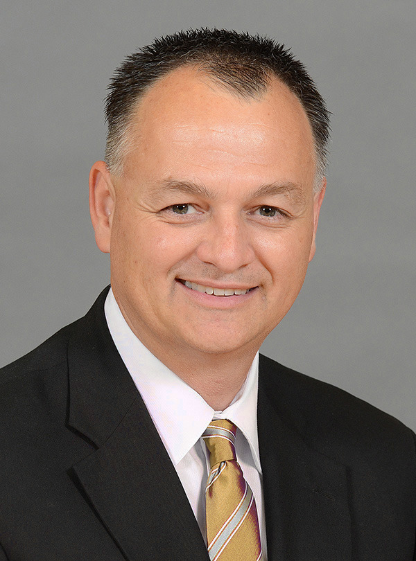 ESU WBB Head Coach Brian Ostermann