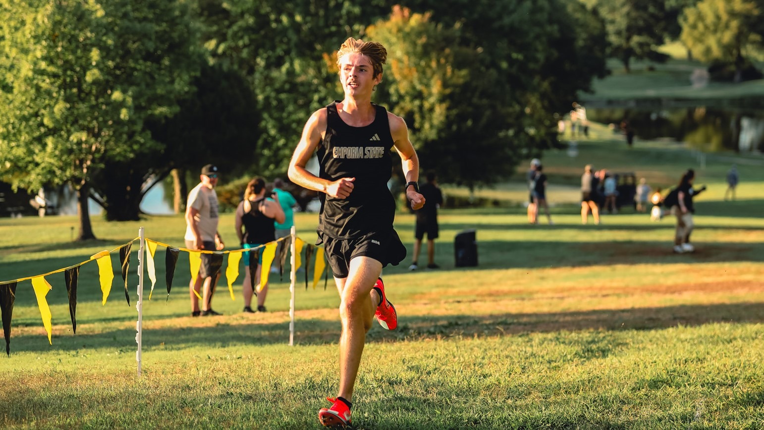 2025 Emporia State Men's Cross Country Dylan Hunter at Alumni Run