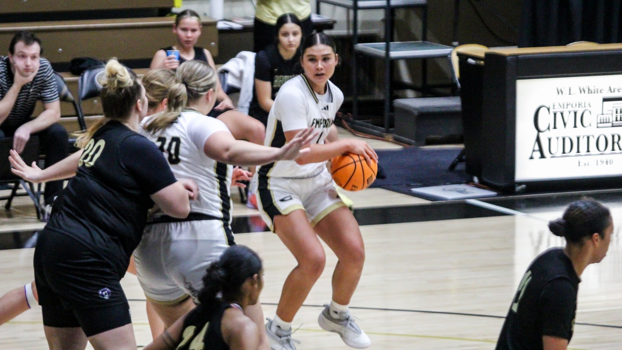 25-26 WBB Coleman vs Bellevue