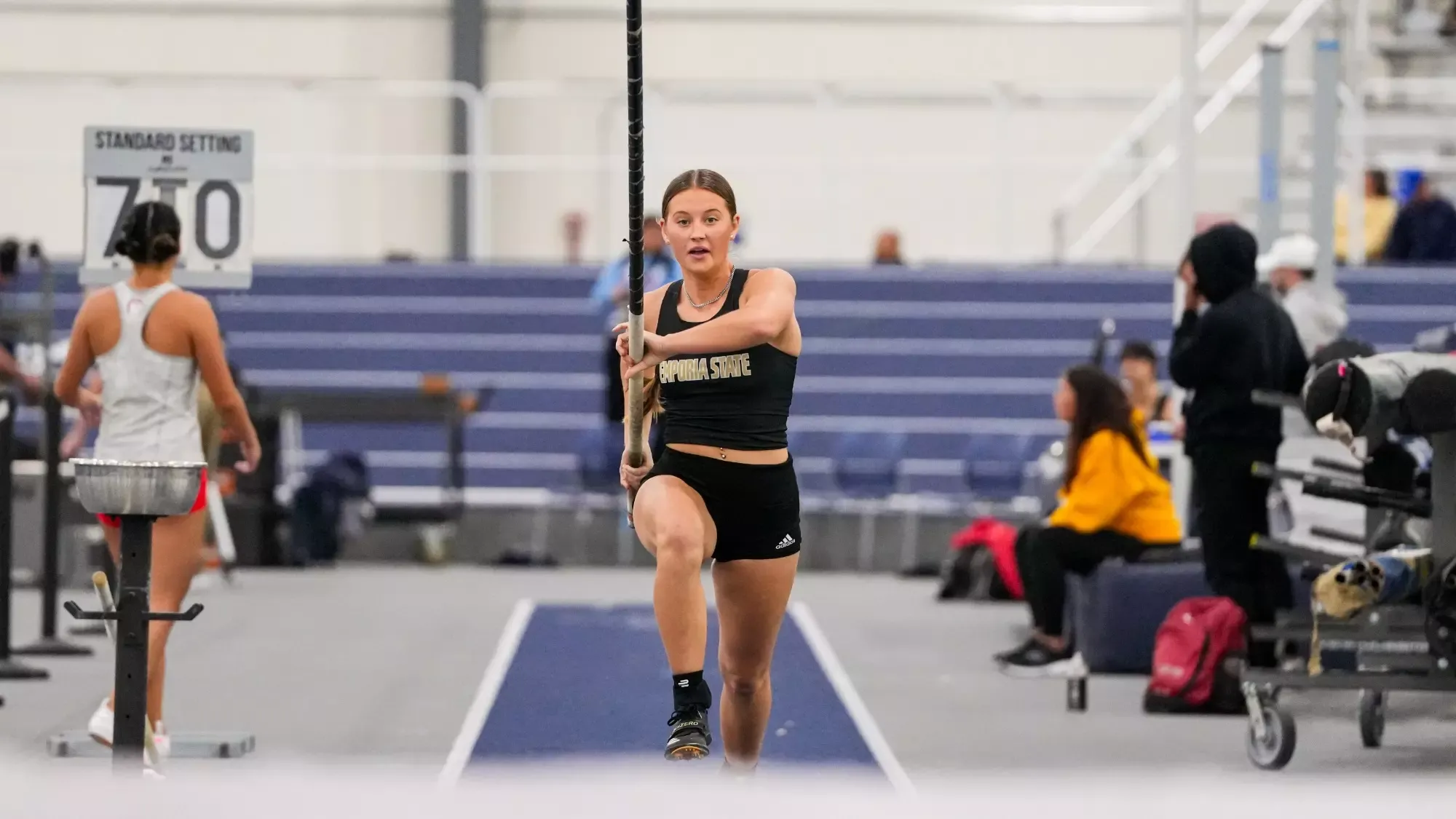 25-26 WTF Mia Manley at WU Alumni Invite