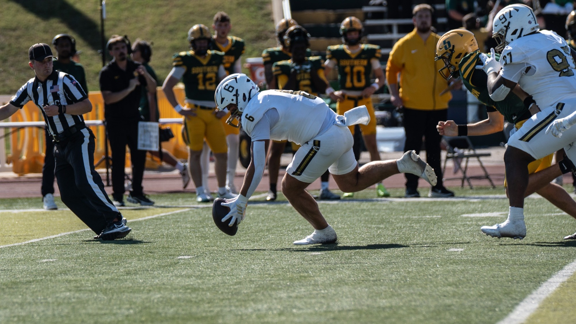 26 ESU FB Landon Boss at MSSU