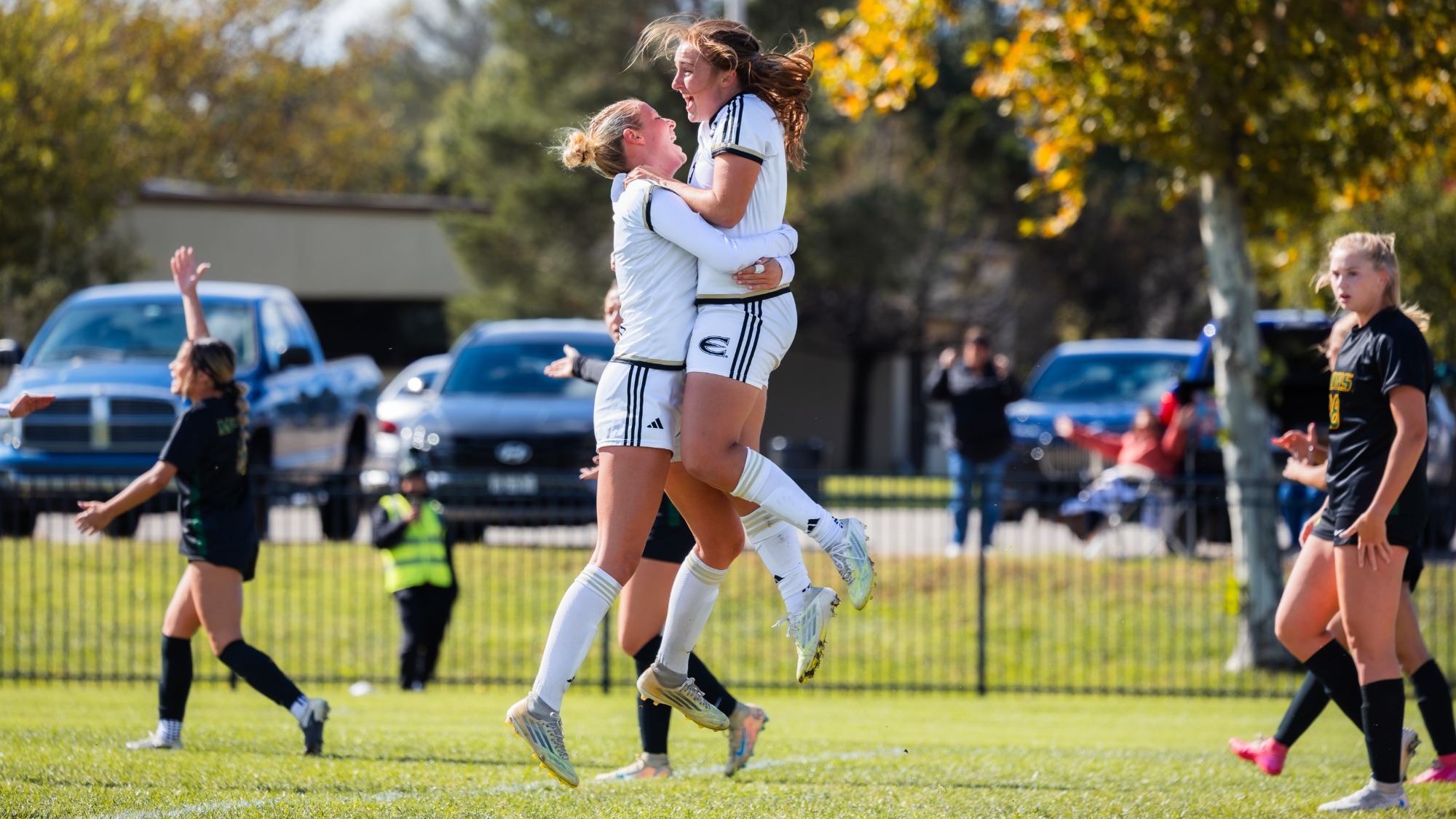 26 ESU SOC Pipes vs MSSU