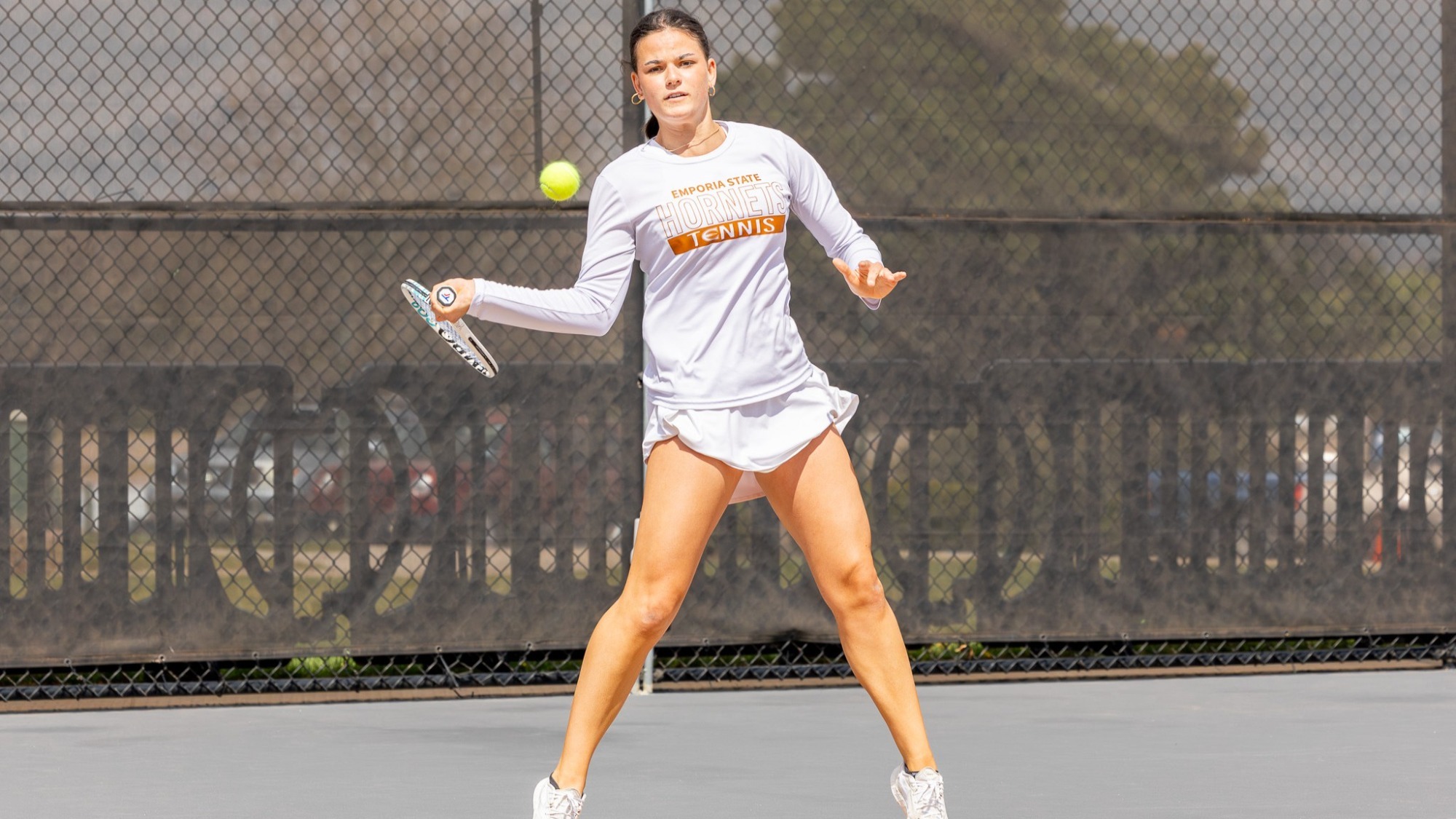 2026 Emporia State Tennis Carla Paul Piquer return 