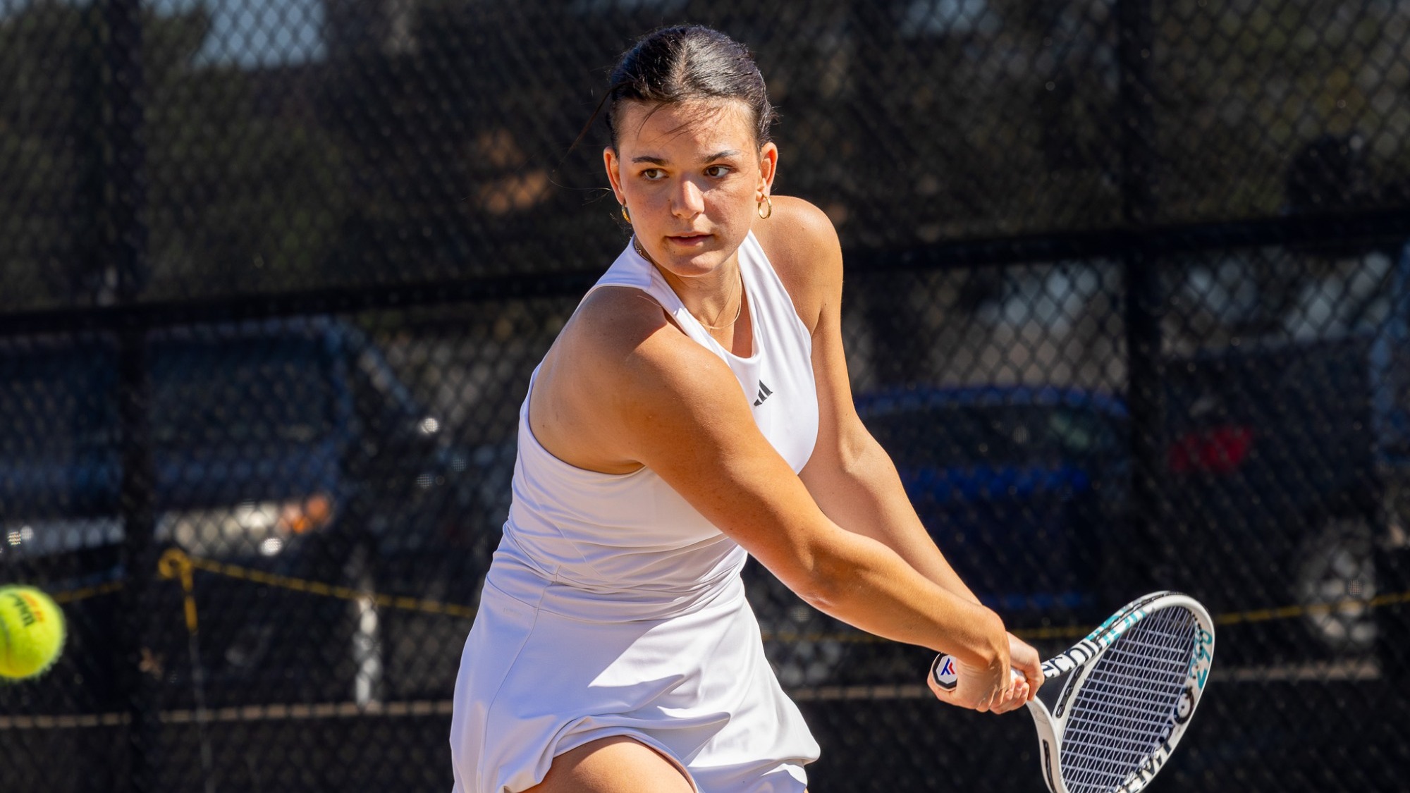 2025 ESU Women's Tennis Carla Paul Piquer return