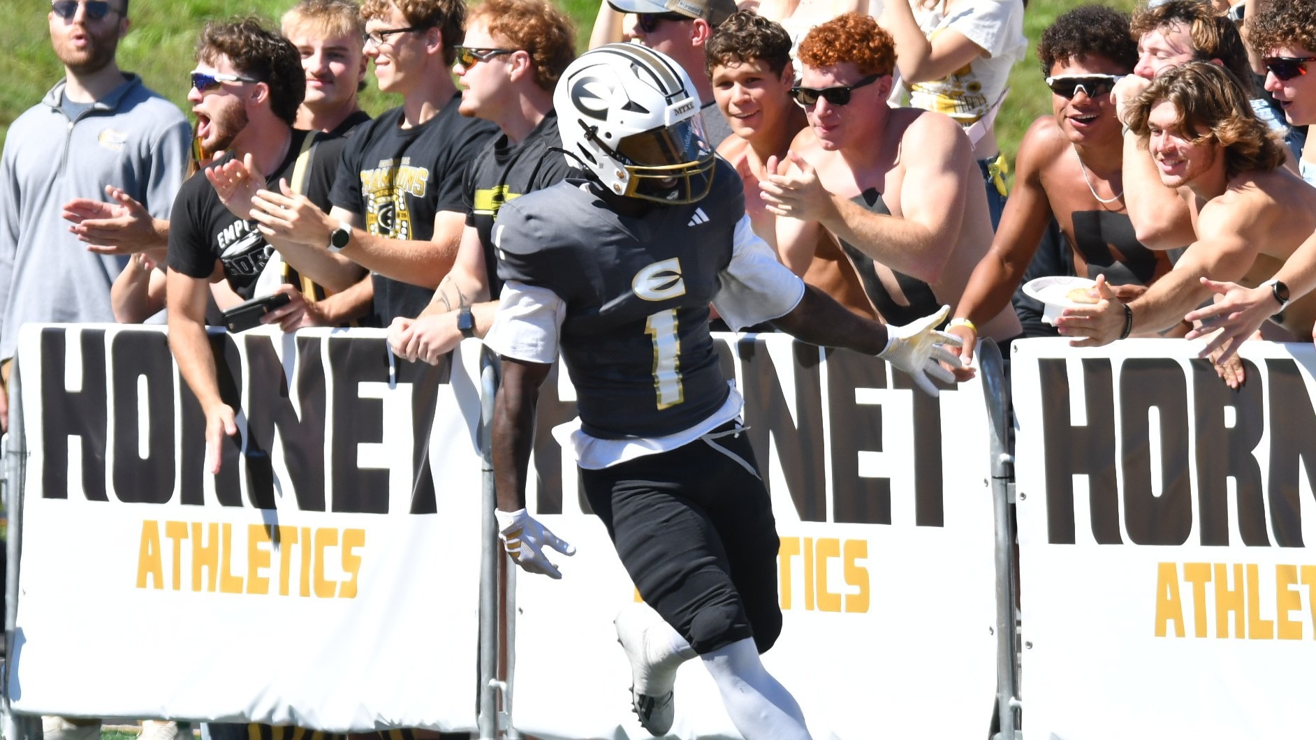 2026 ESU Football Ondraye Beasley TD Celebration vs MWSU