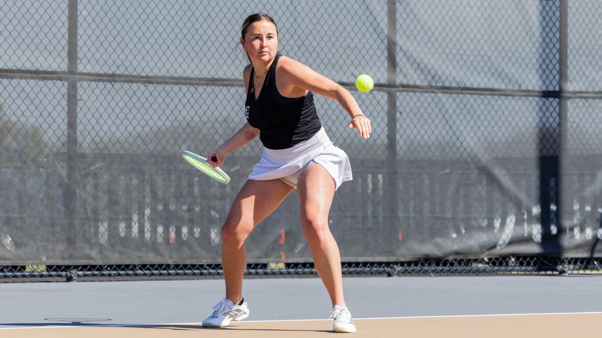 2026 Emporia State Women's Tennis Sheriden Wichman return vs OBU