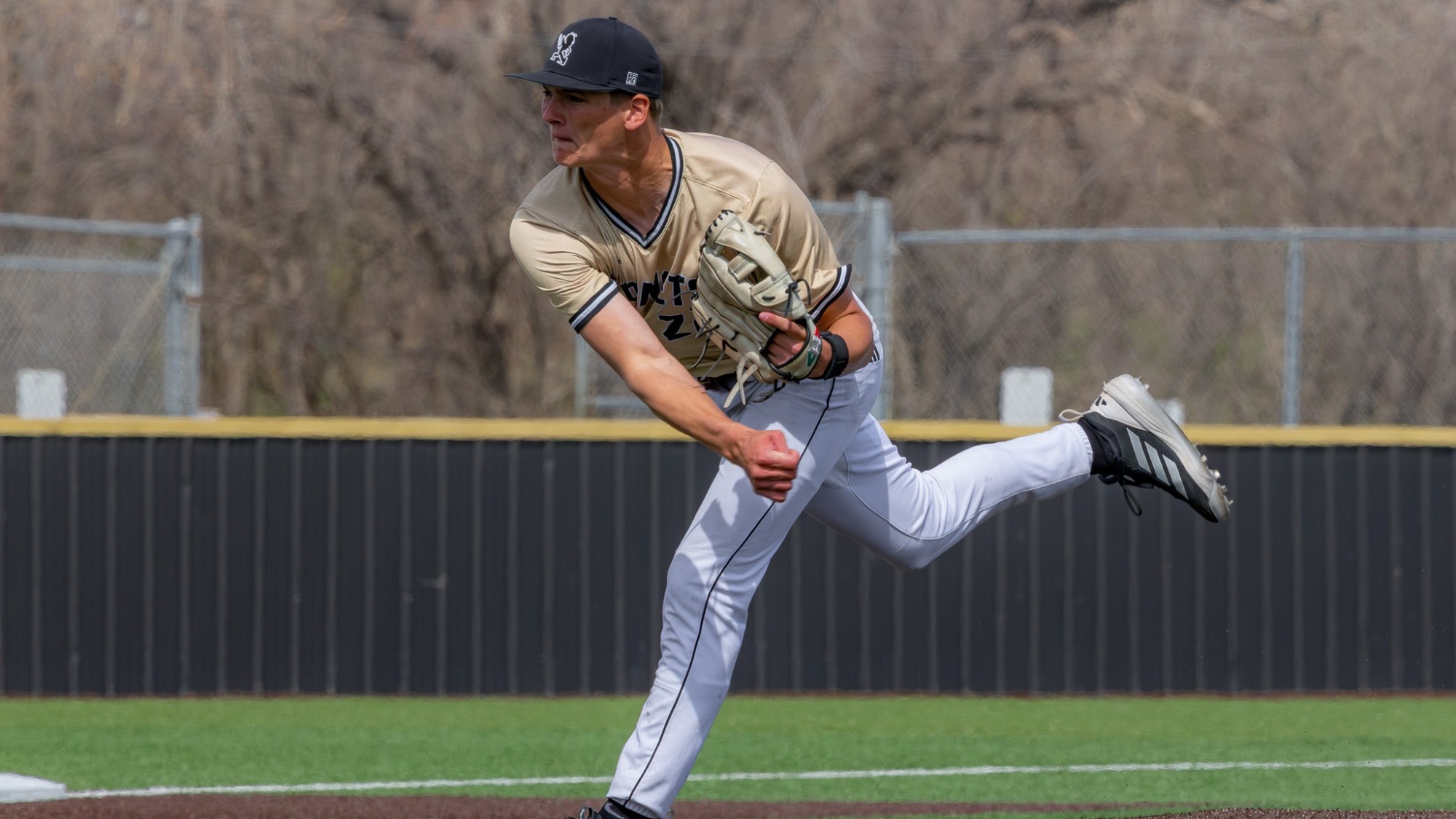 26 BB Quinton Chindamo vs NMHU