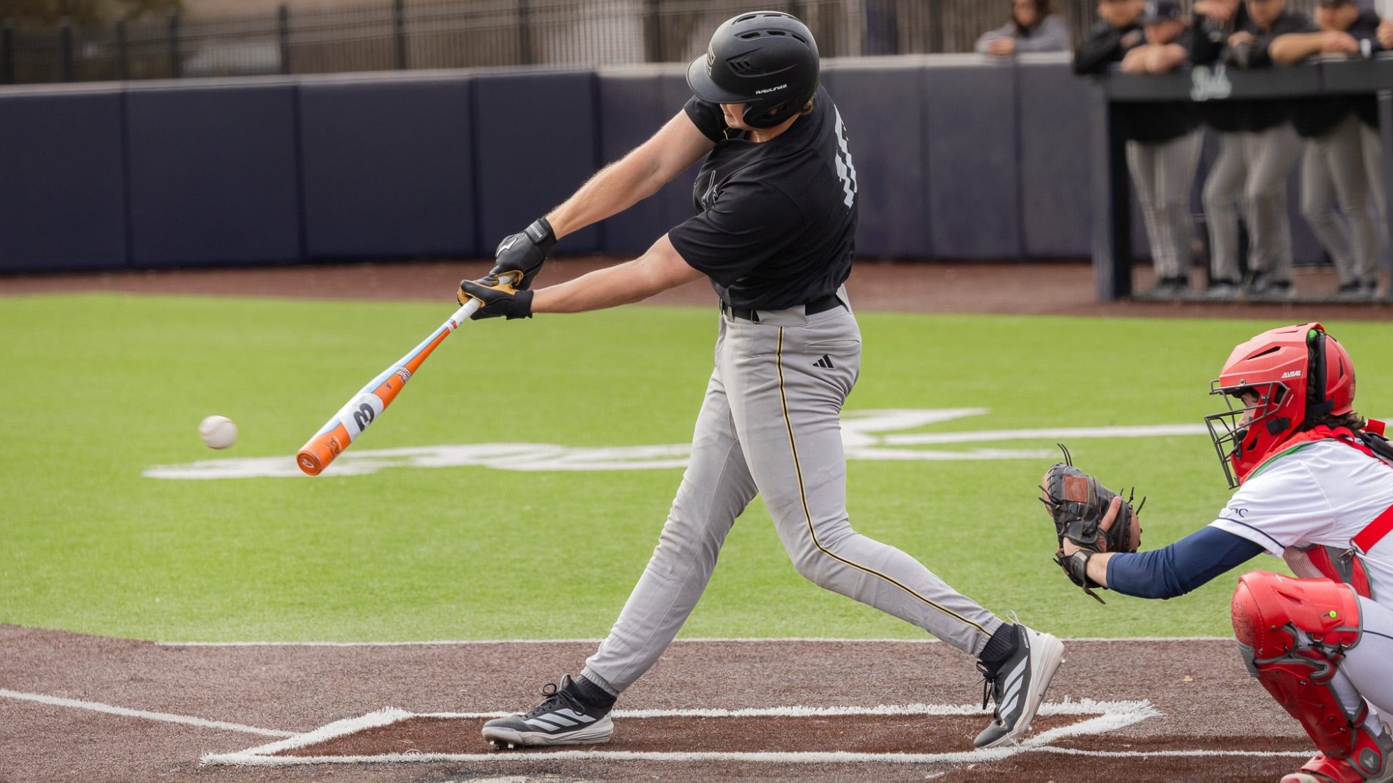 26 ESU Baseball Cooper Schwindt at Steve Anson