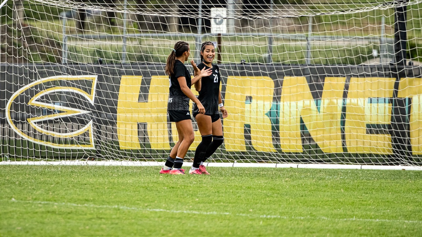 26 ESU SOC Sammy Ella celebration vs FHSU