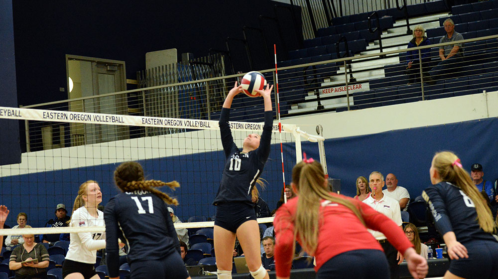 Sarah Carpenter Volleyball Eastern Oregon University Athletics