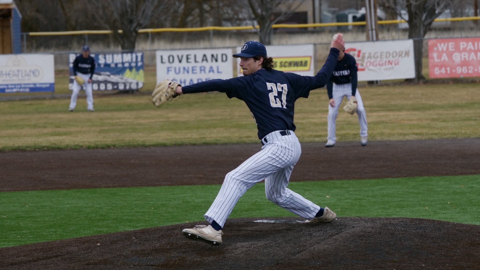 Jayden Butler pitching