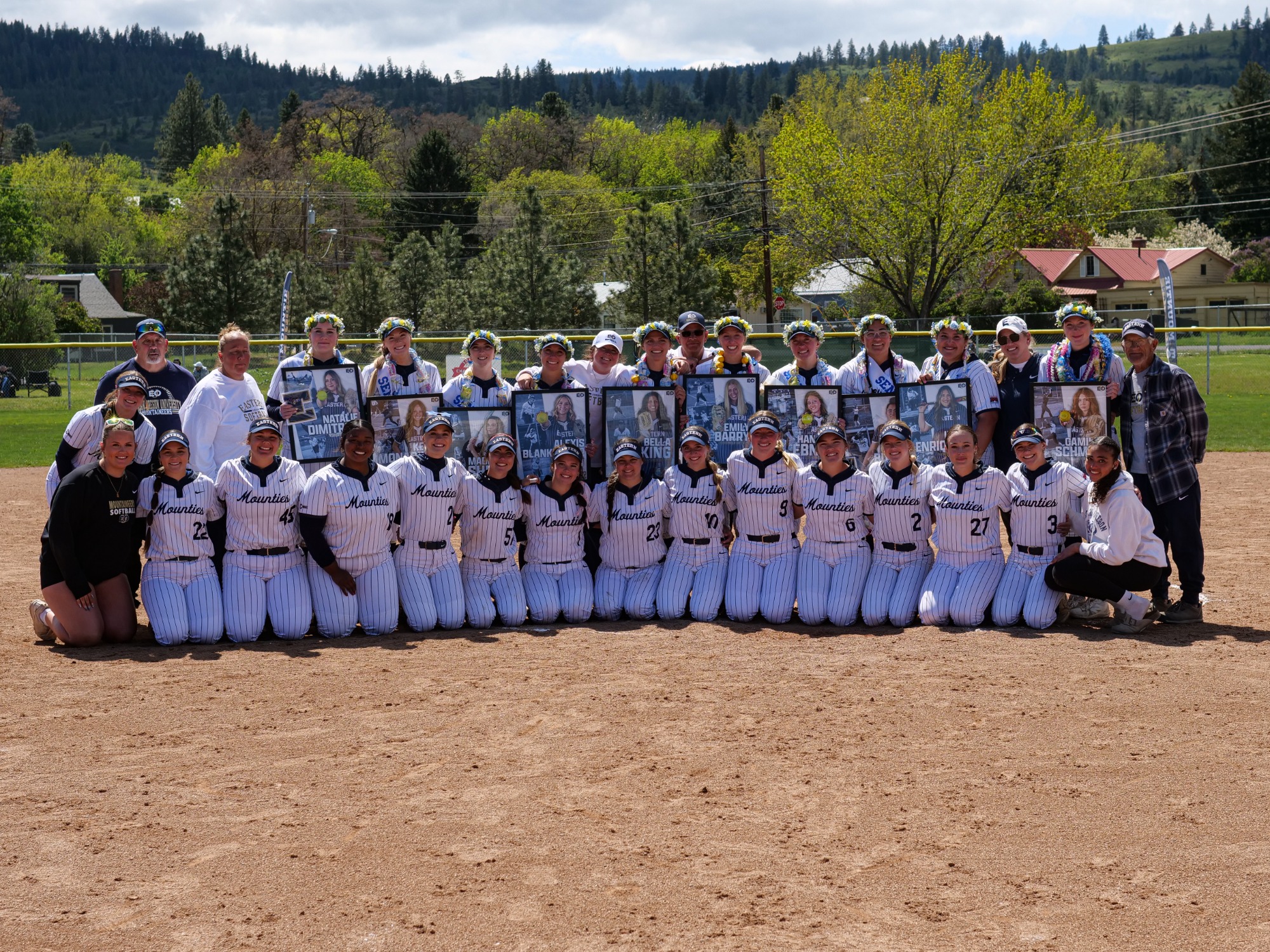 SB 2026 senior night