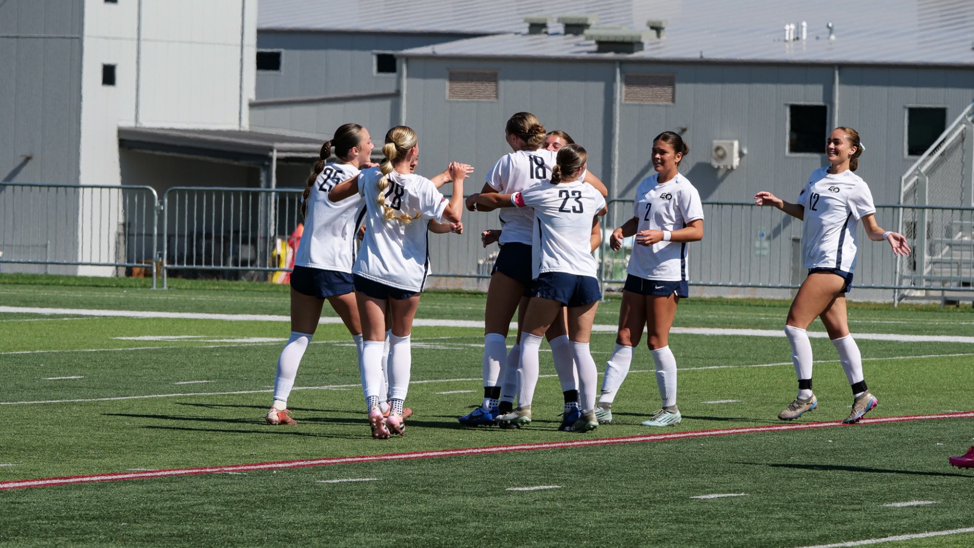 Team celebrates Kardyn Martinez goal