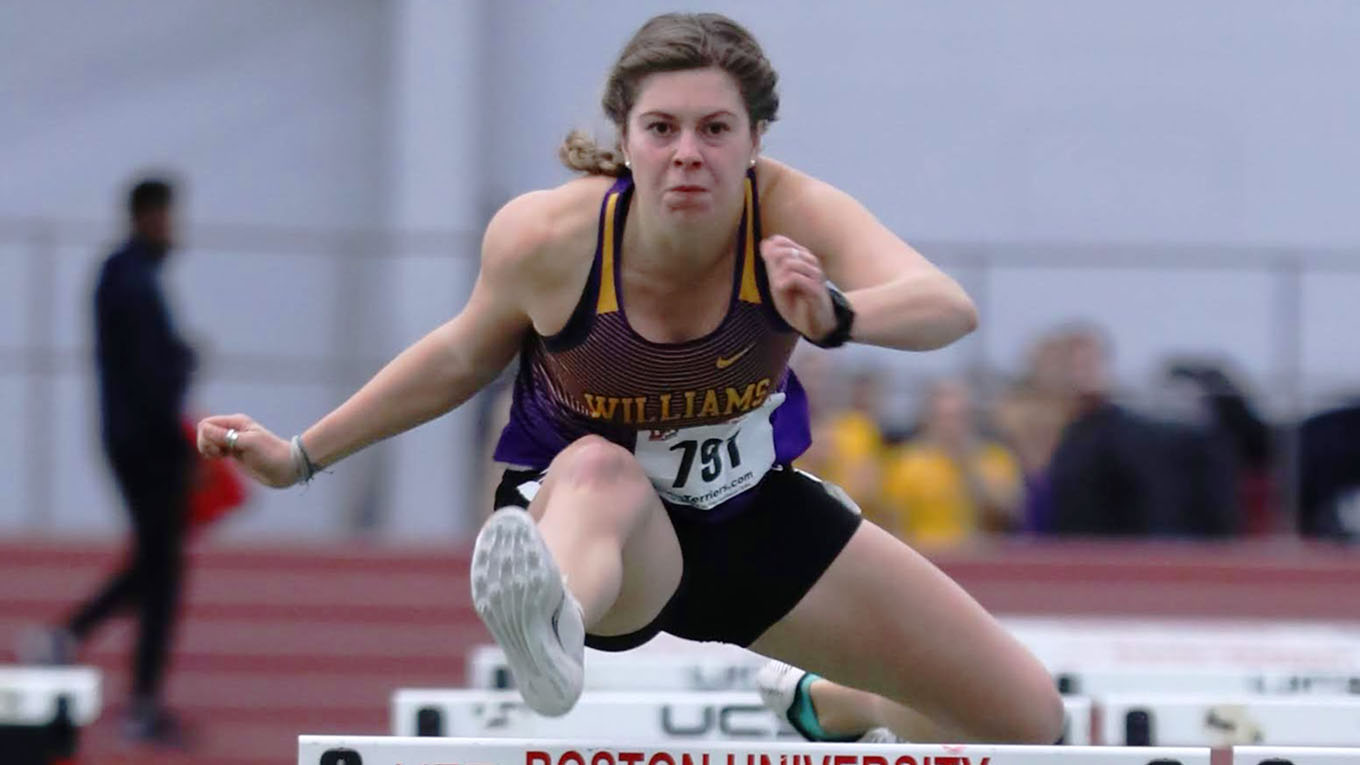 Men's and Women's Track and Field Sends Small Cohort to the Tufts Men's and Women's Track and Field Sends Small Cohort to the Tufts
