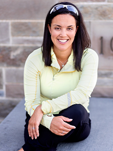 Paula Thoms headshot