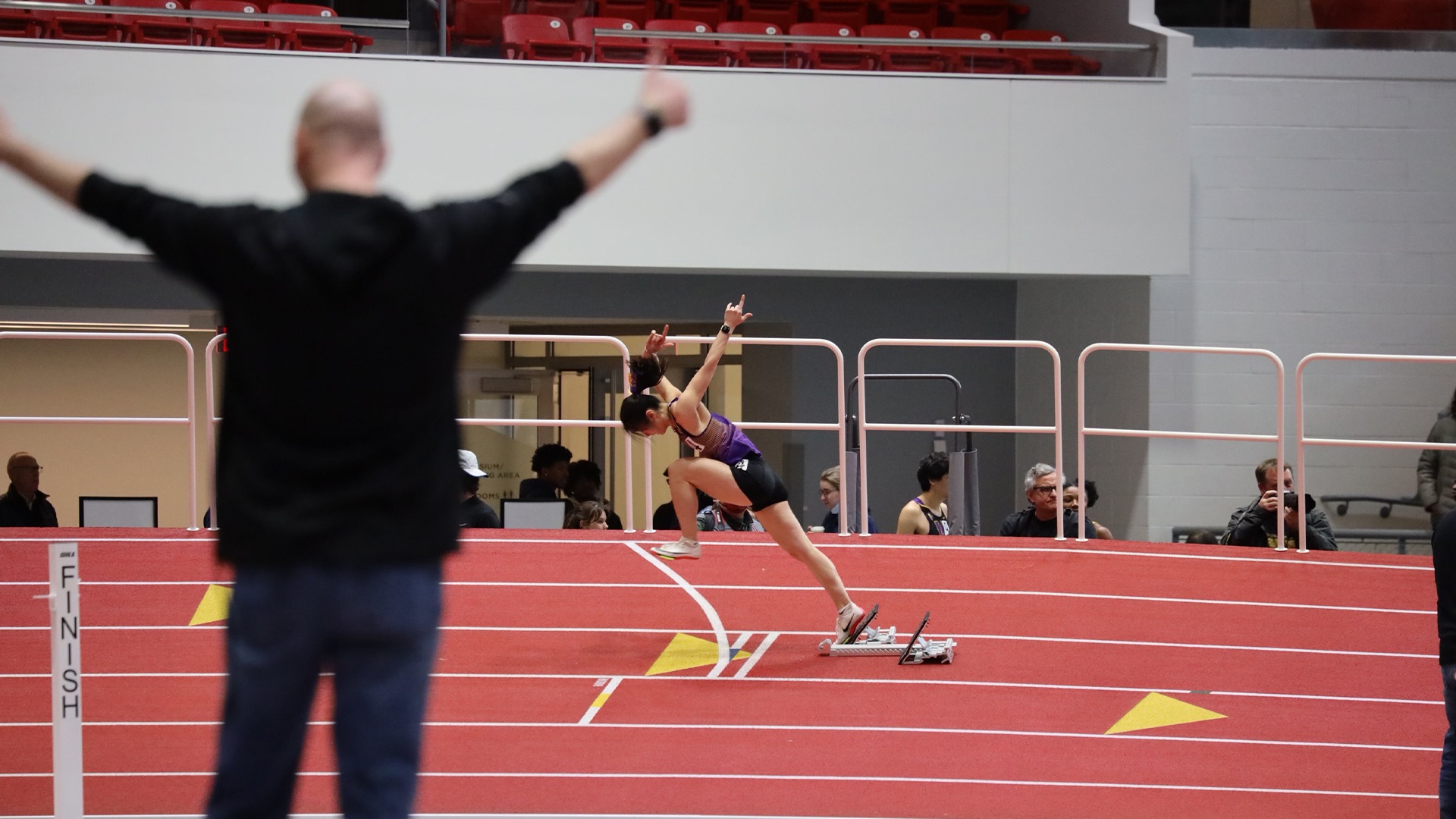 Ephs Have Strong Performances at Day 2 of NCAA DIII Track and Field
