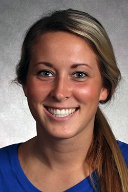 Hannah Gray headshot