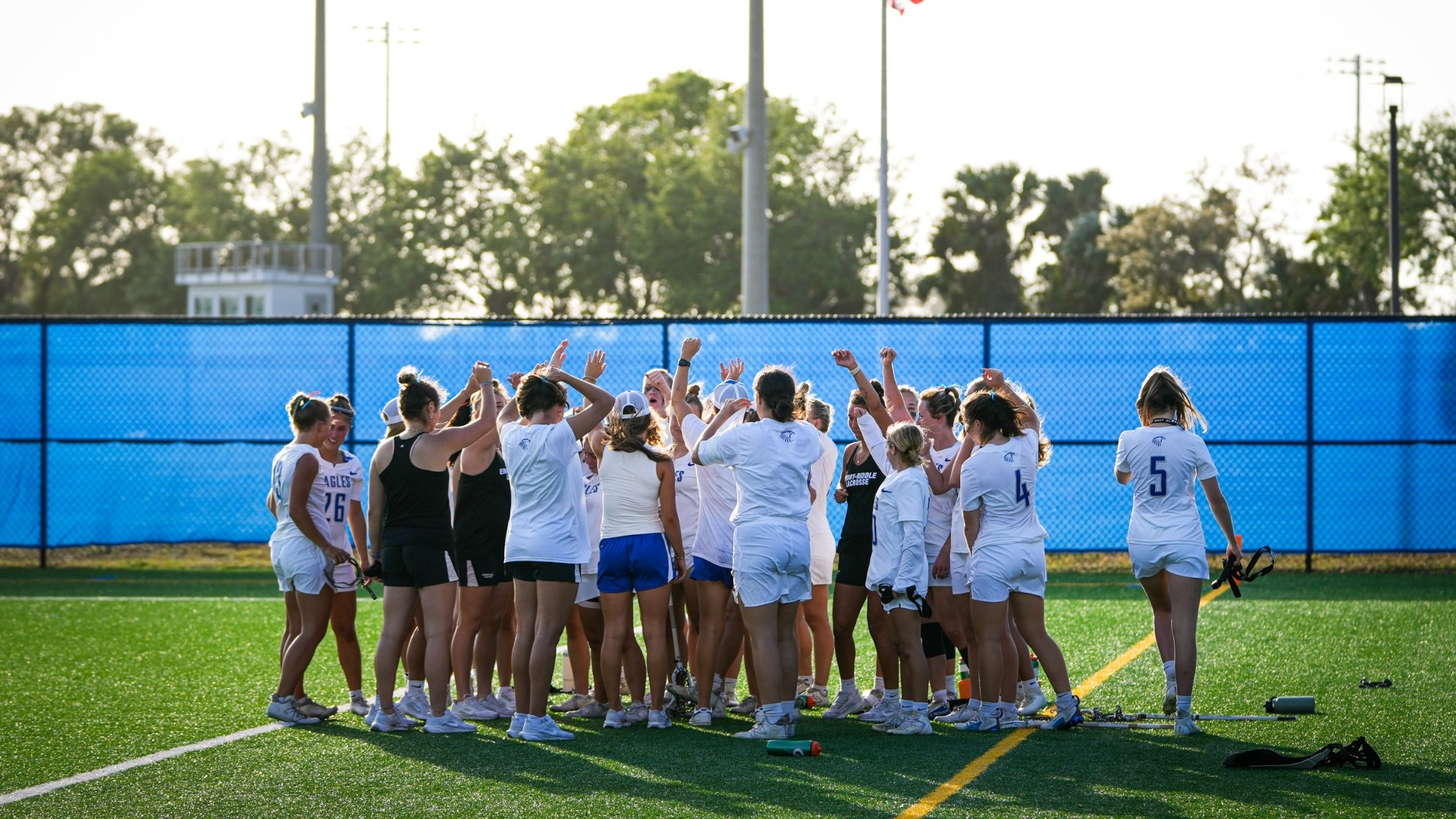 WLAX Team Huddle