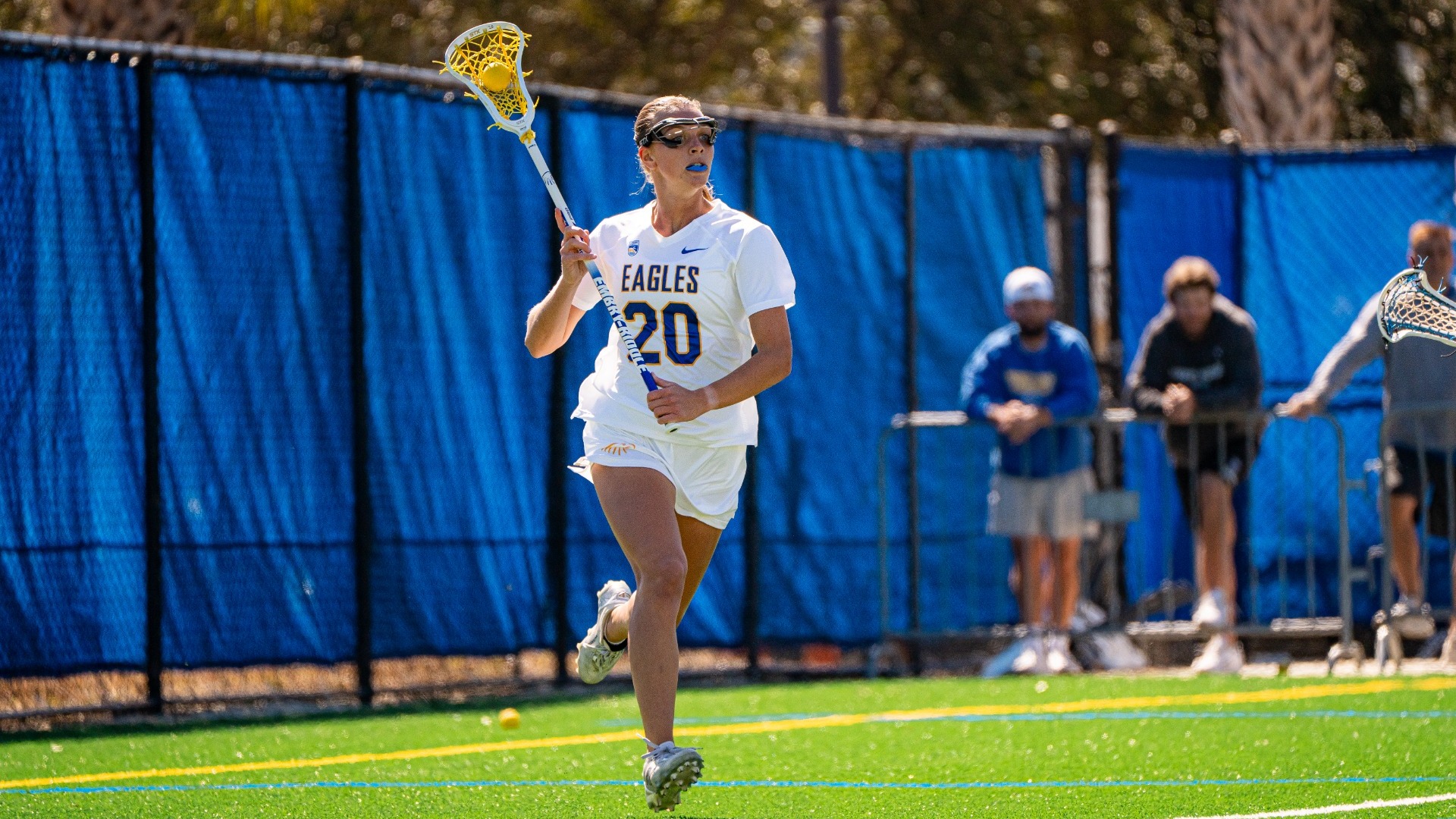 Ashley Albert vs UAH