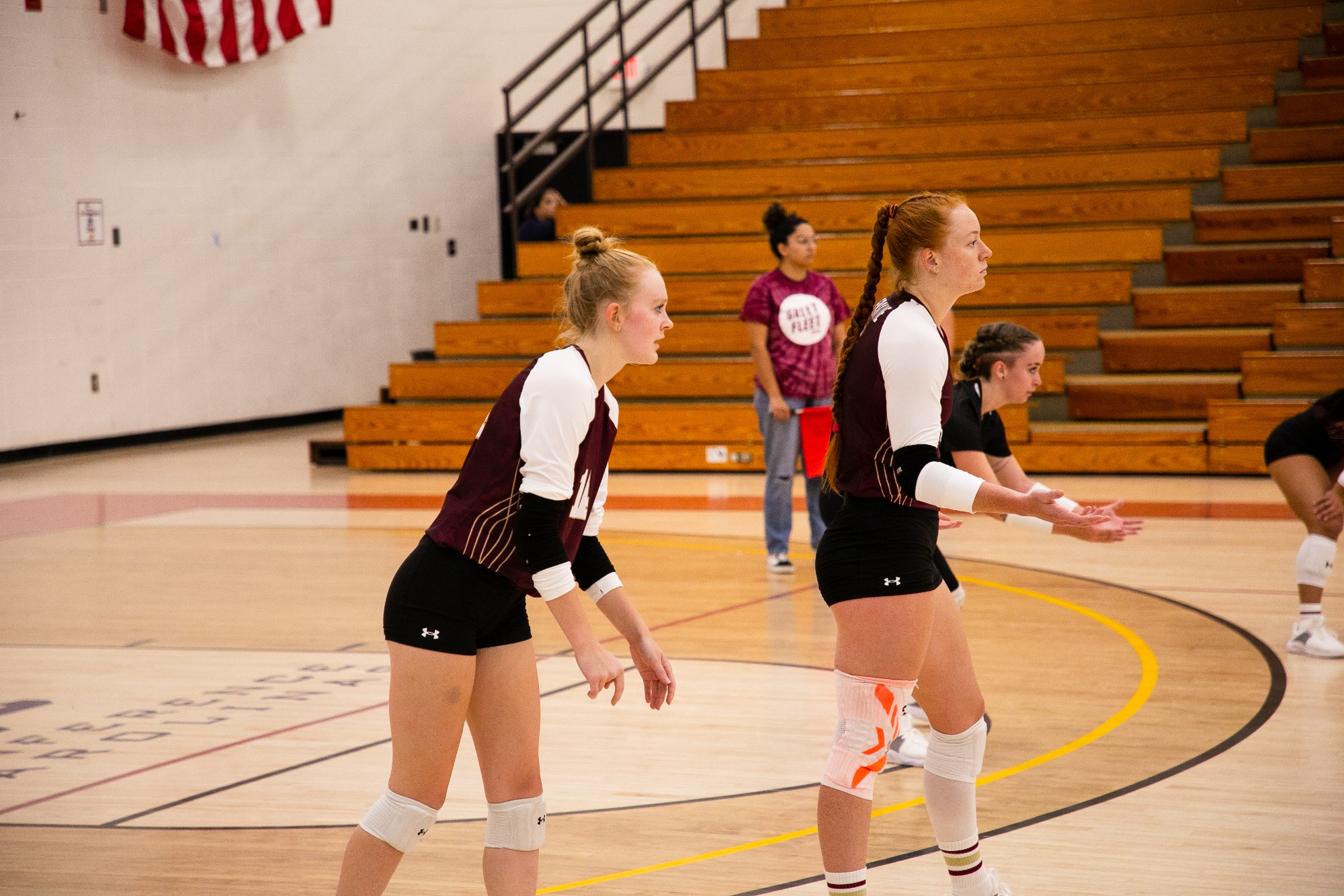 Erskine Women's Volleyball Fleet hold on for fiveset win over Lees