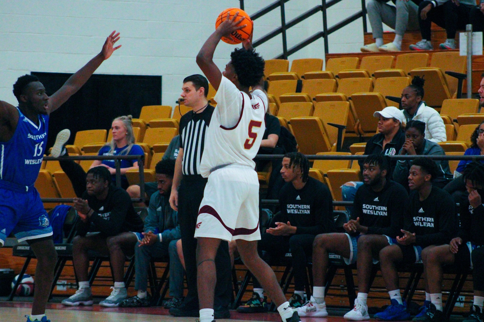 Erskine Men's Basketball Four in double figures for Fleet in loss at Converse Erskine