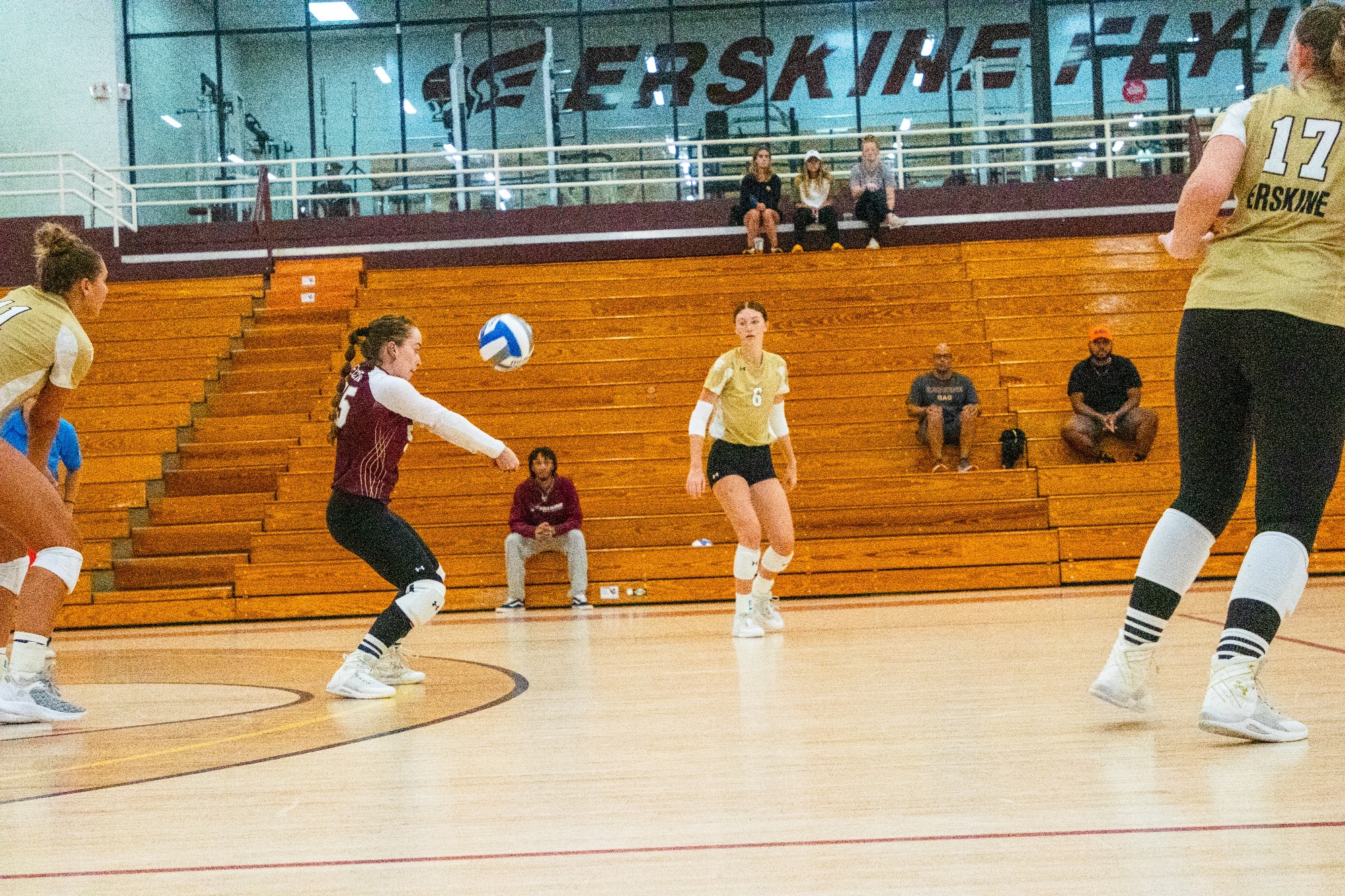Erskine Women's Volleyball Fleet and LeesMcRae go four sets on